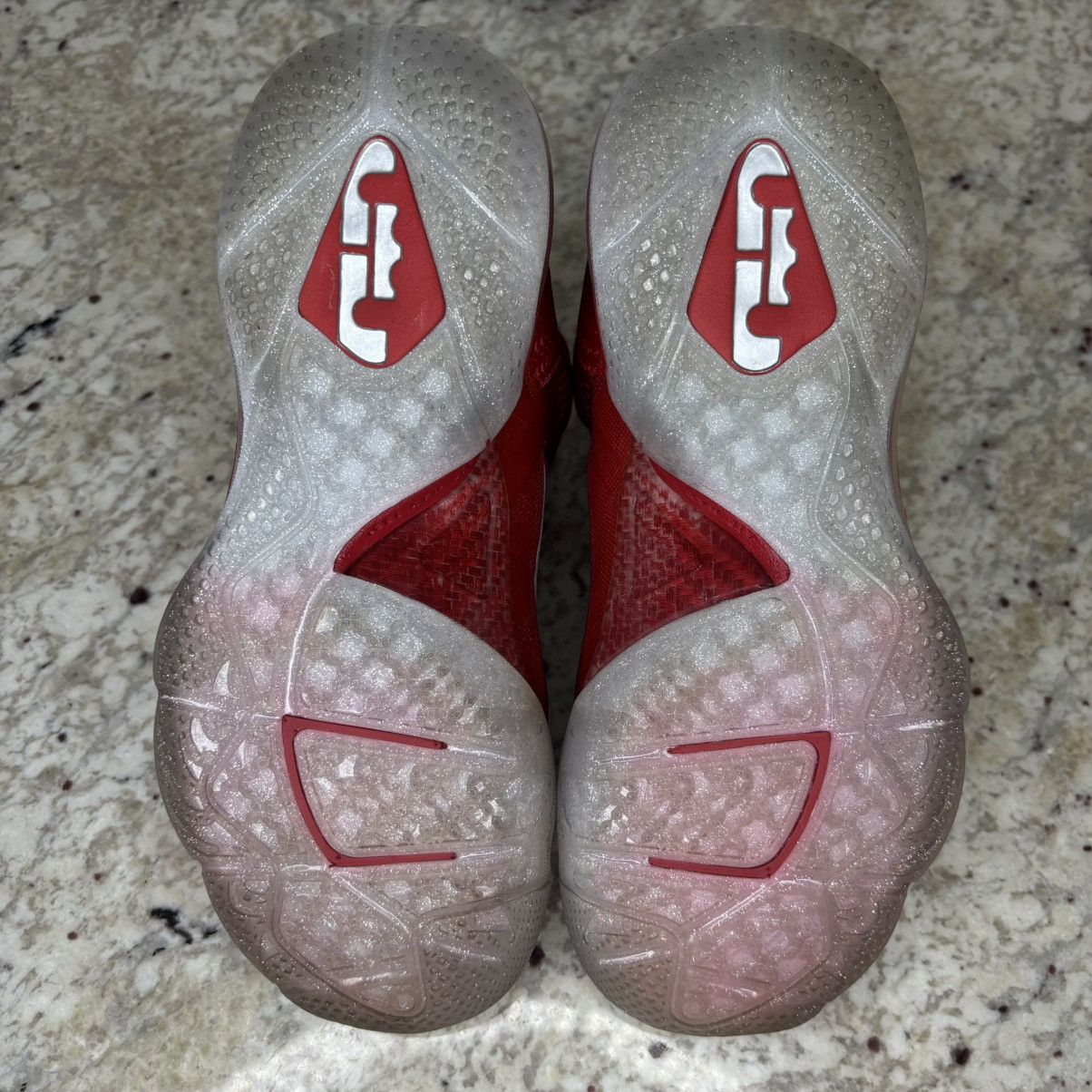 Nike Size 8-Nike LeBron 9 Christmas 2011ICY ❄️VERY CLEAN SHIP ASAP Size US 8 / EU 41 - 10 Thumbnail