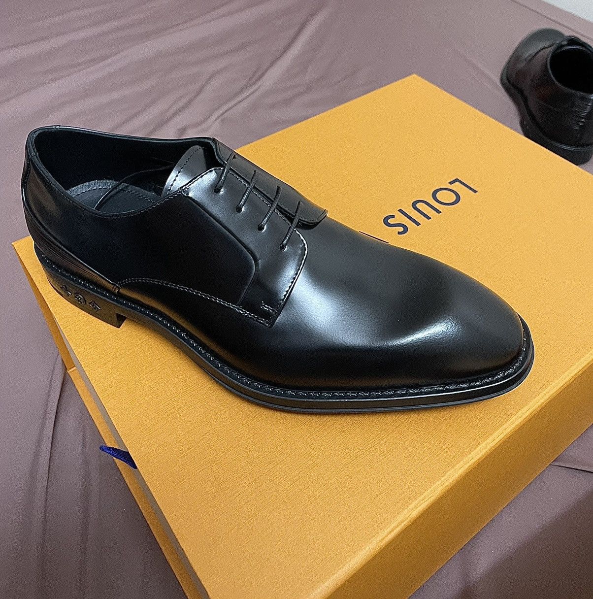 Louis Vuitton Louis Vuitton Kensington black derby shoes Size US 7 / EU 40 - 8 Thumbnail