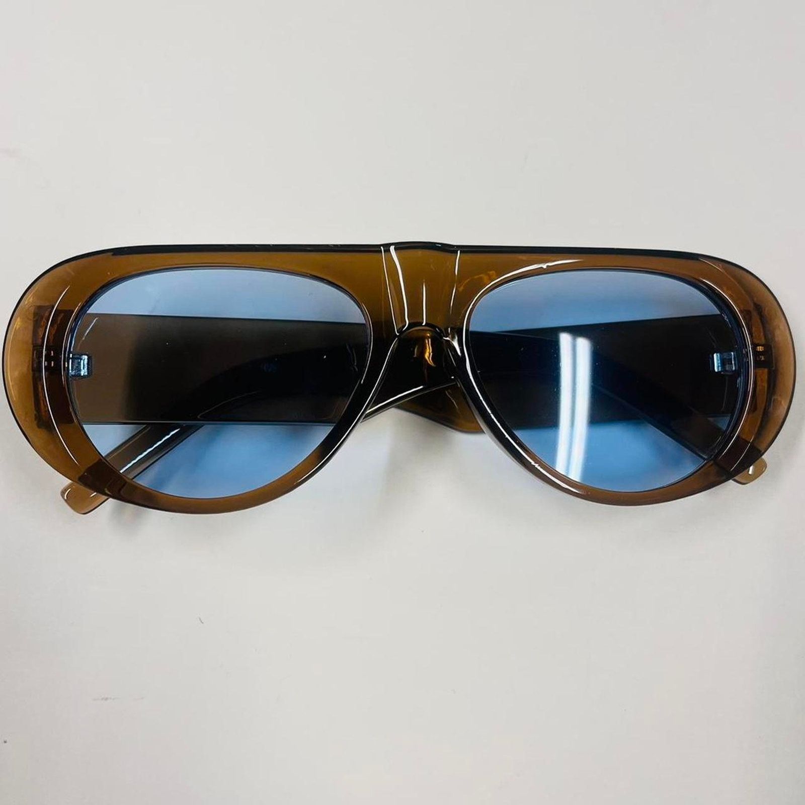 Vintage Y2k vintage retro style clear brown and blue sunglasses Size ONE SIZE - 6 Thumbnail