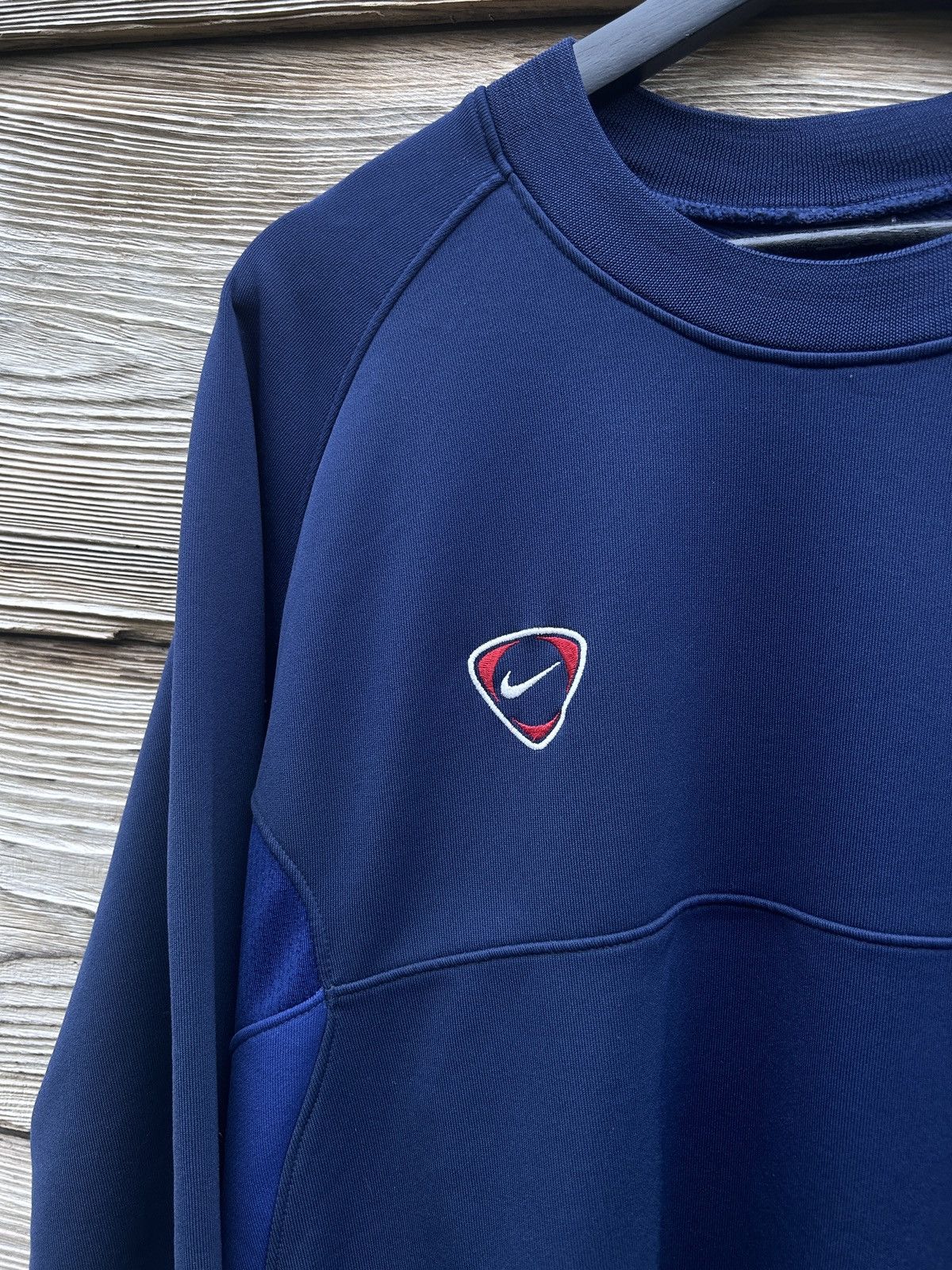 Nike Vintage Nike Rangers Fc 1999/00/01 Training Crewneck Sweat Size US M / EU 48-50 / 2 - 3 Thumbnail