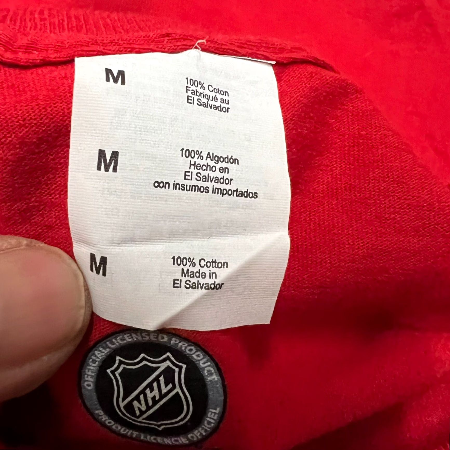 NHL VINTAGE NHL Chicago Blackhawks T-Shirt Winter Classic Long Sleeve Mens M Red Graphic Print Size US M / EU 48-50 / 2 - 7 Thumbnail