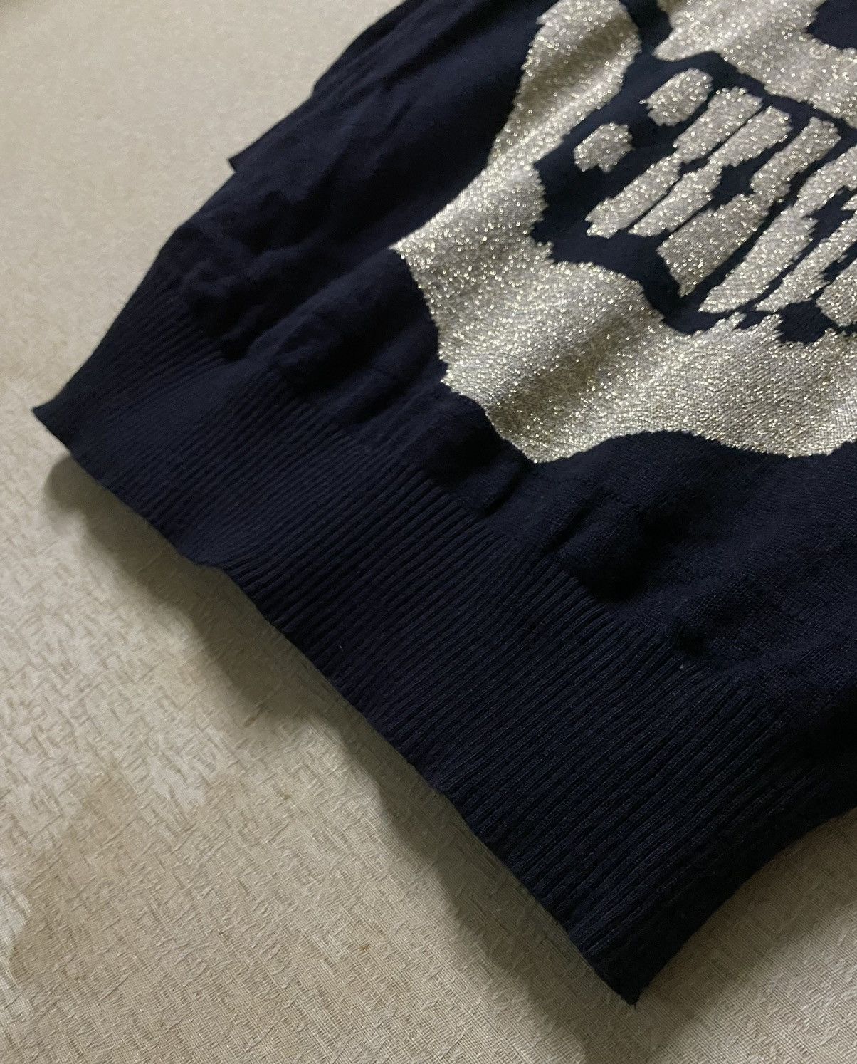 If Six Was Nine × Japanese Brand × Le Grande Bleu (L.G.B.) Toco Toco Japan Big Gold Skull Knit Size US M / EU 48-50 / 2 - 7 Thumbnail