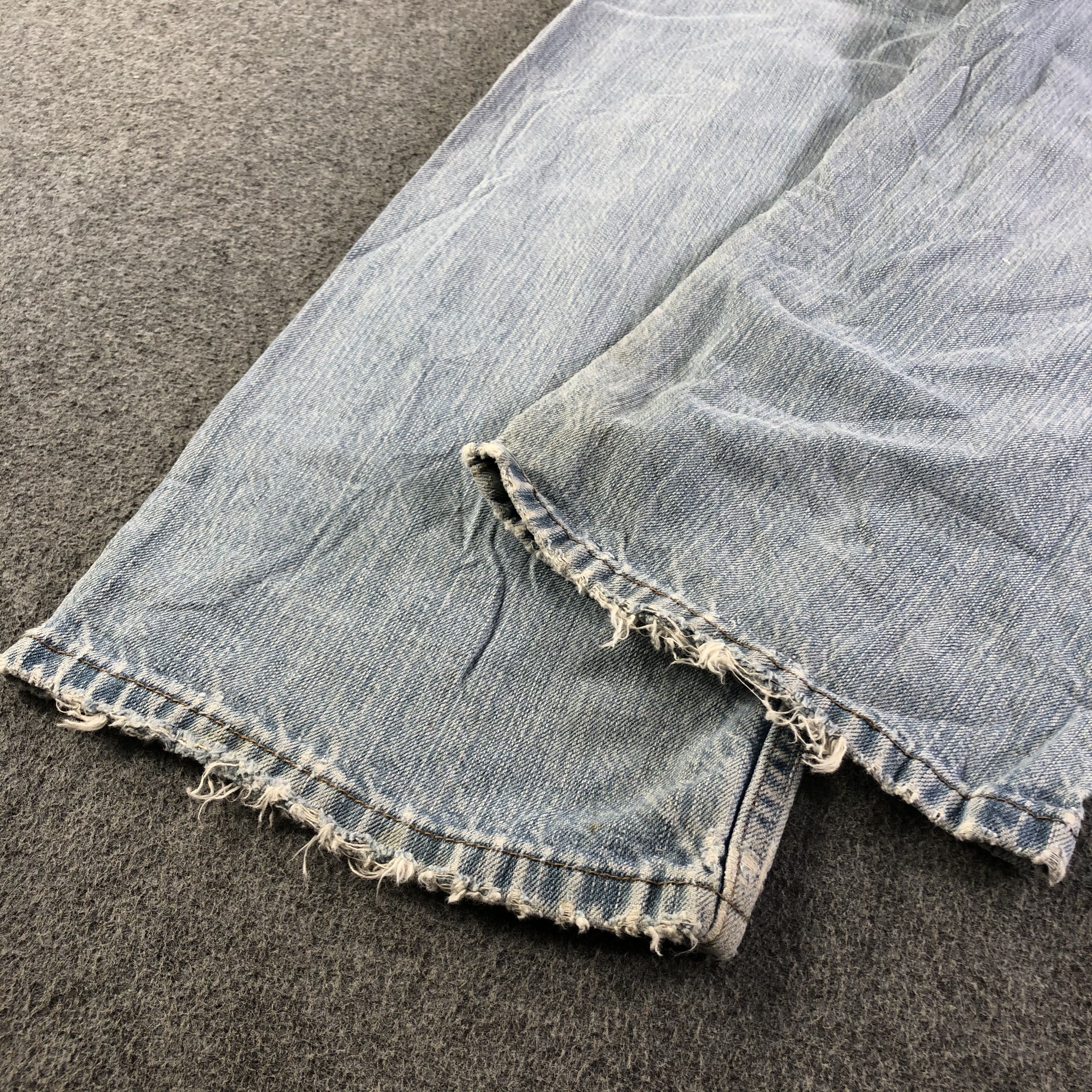 Levi's Vintage Light Wash Levis 569 Jeans-J3276 Size US 31 - 6 Thumbnail