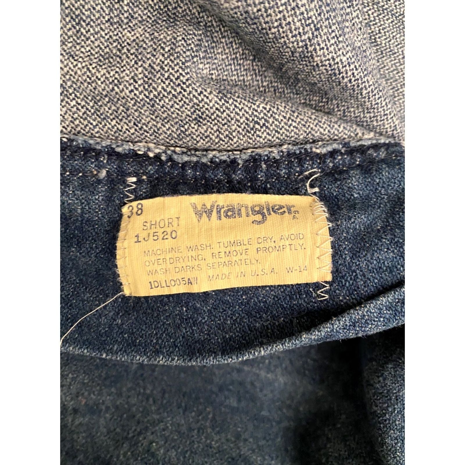Wrangler VINTAGE Wranglers Jeans 1J520 1DLL005AW 38x30 Jeans Men 38 Blue Straight Mens Size US 38 / EU 54 - 5 Thumbnail