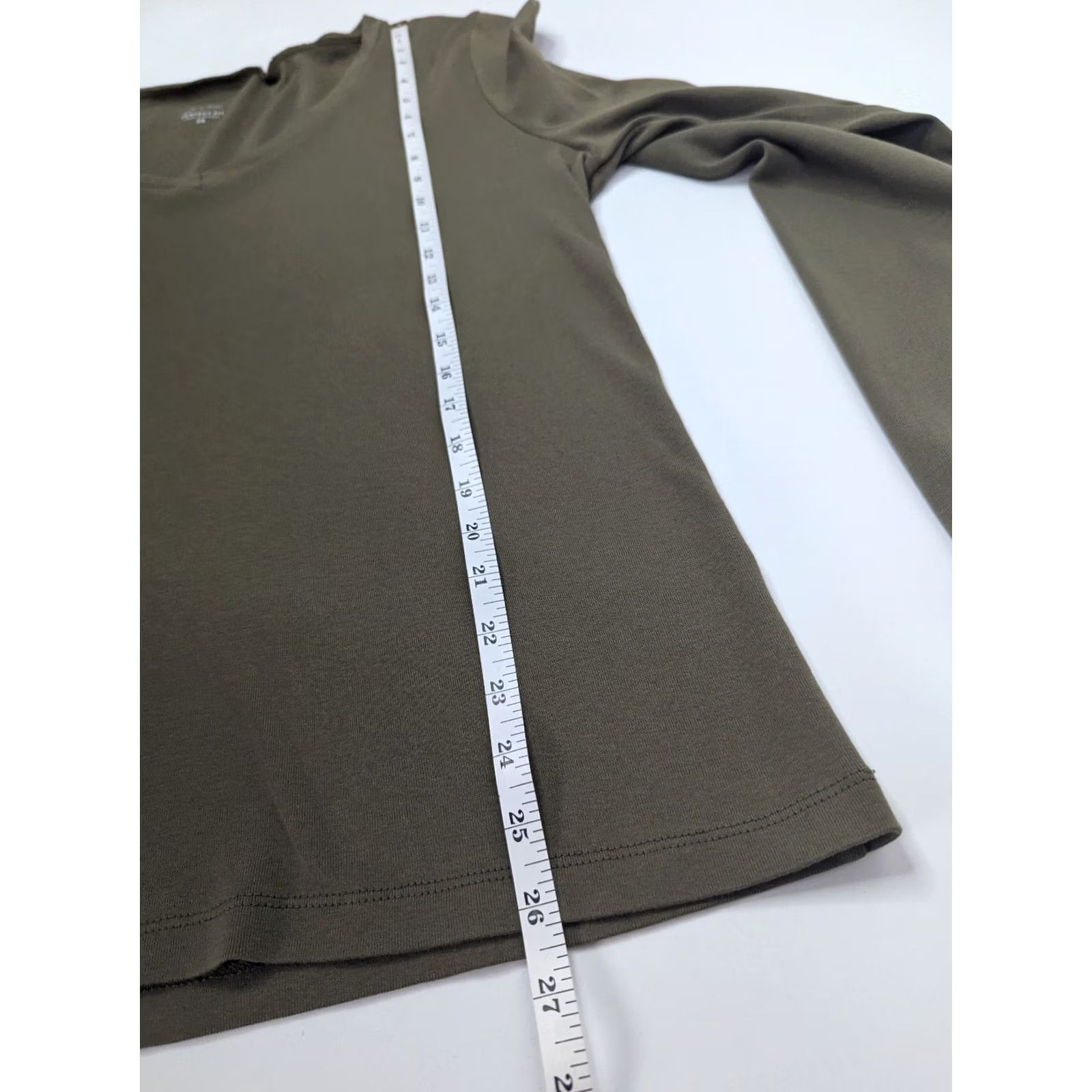 J.Crew J.CREW Shirt Womens 2X Olive Green V-Neck Long Sleeve Casual Preppy Slimming Knit Cotton"} Size XXL / US 16-18 / IT 52-54 - 4 Thumbnail