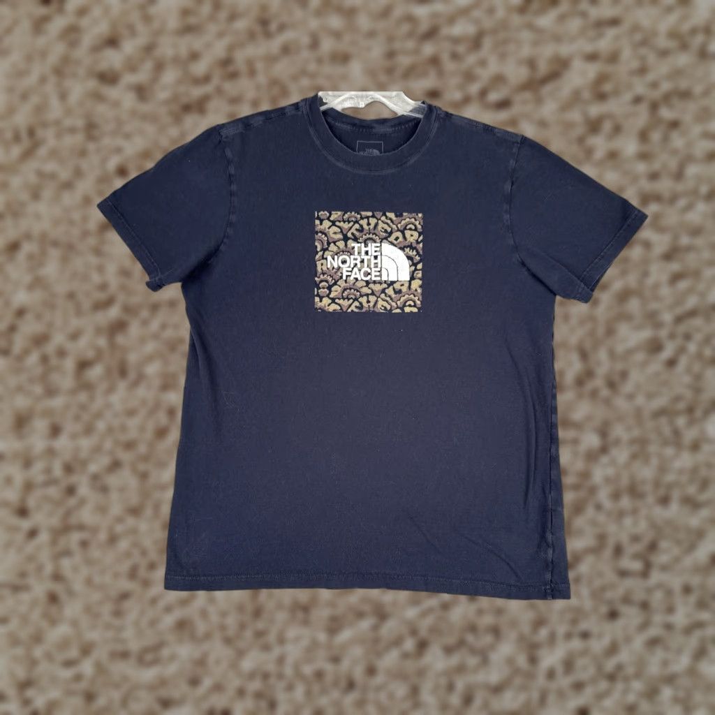 The North Face The North Face Shirt Mens Large Black Crew Neck Short Sleeve Graphic Logo Tee Size US L / EU 52-54 / 3 - 1 Thumbnail