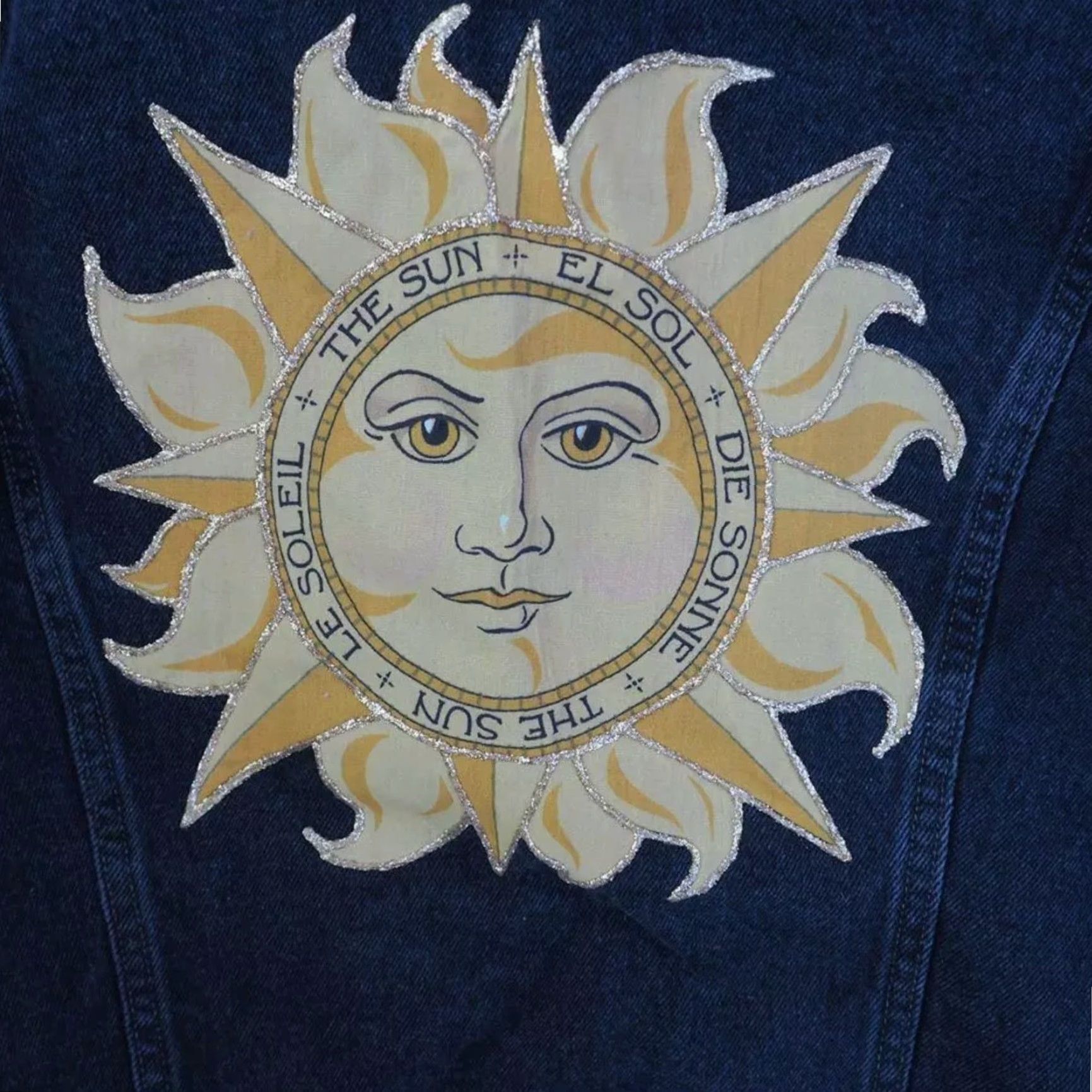 Levi's VINTAGE Levis Denim Trucker Jacket Sunshine Print The Sun Size M Jacket Womens Blue Denim Trucker Jacket Sunshine Print The Sun Size M Size M / US 6-8 / IT 42-44 - 4 Thumbnail
