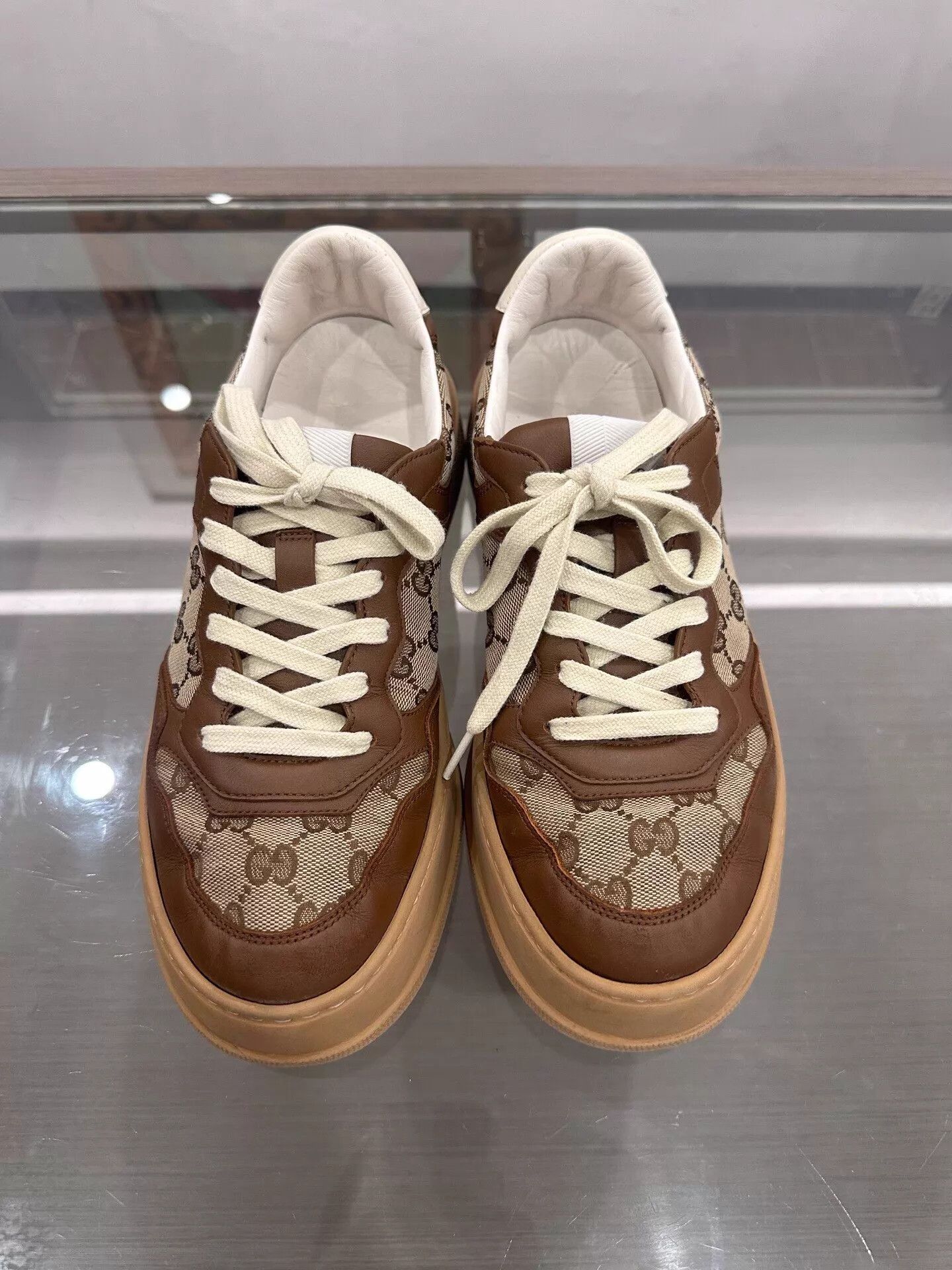 Gucci Gucci Chunky B GG logo men's brown 41 sneakers 99 new Size US 8 / EU 41 - 3 Thumbnail