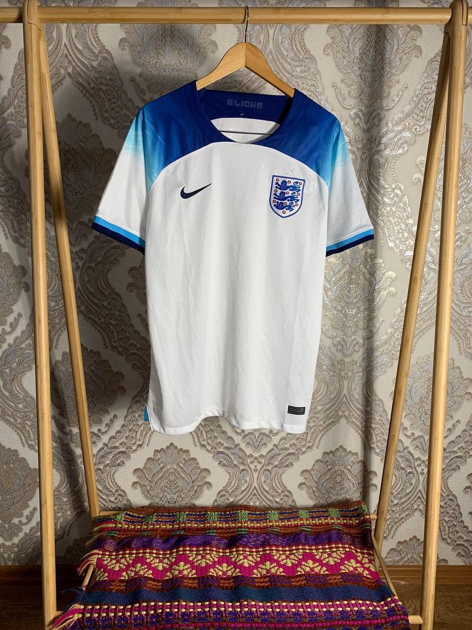 Nike Vintage Nike England Soccer Jersey Retro Manchester Y2K Size US XL / EU 56 / 4 - 2 Thumbnail
