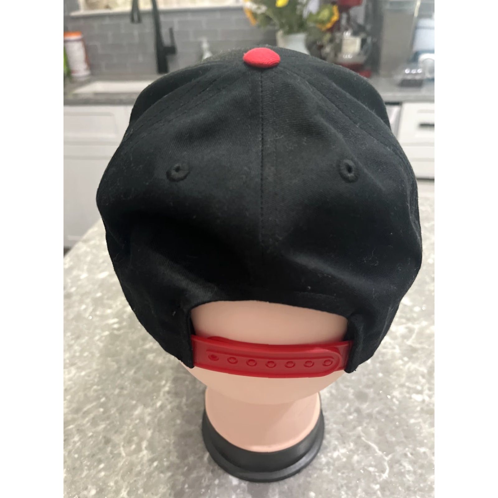 Vintage VINTAGE MTV2 Uncommon Sense With Charlamagne Cap Hat Unisex One Size Black Red Baseball Cap Mens Womens Boys Girls KB ETHOS Size ONE SIZE - 3 Thumbnail