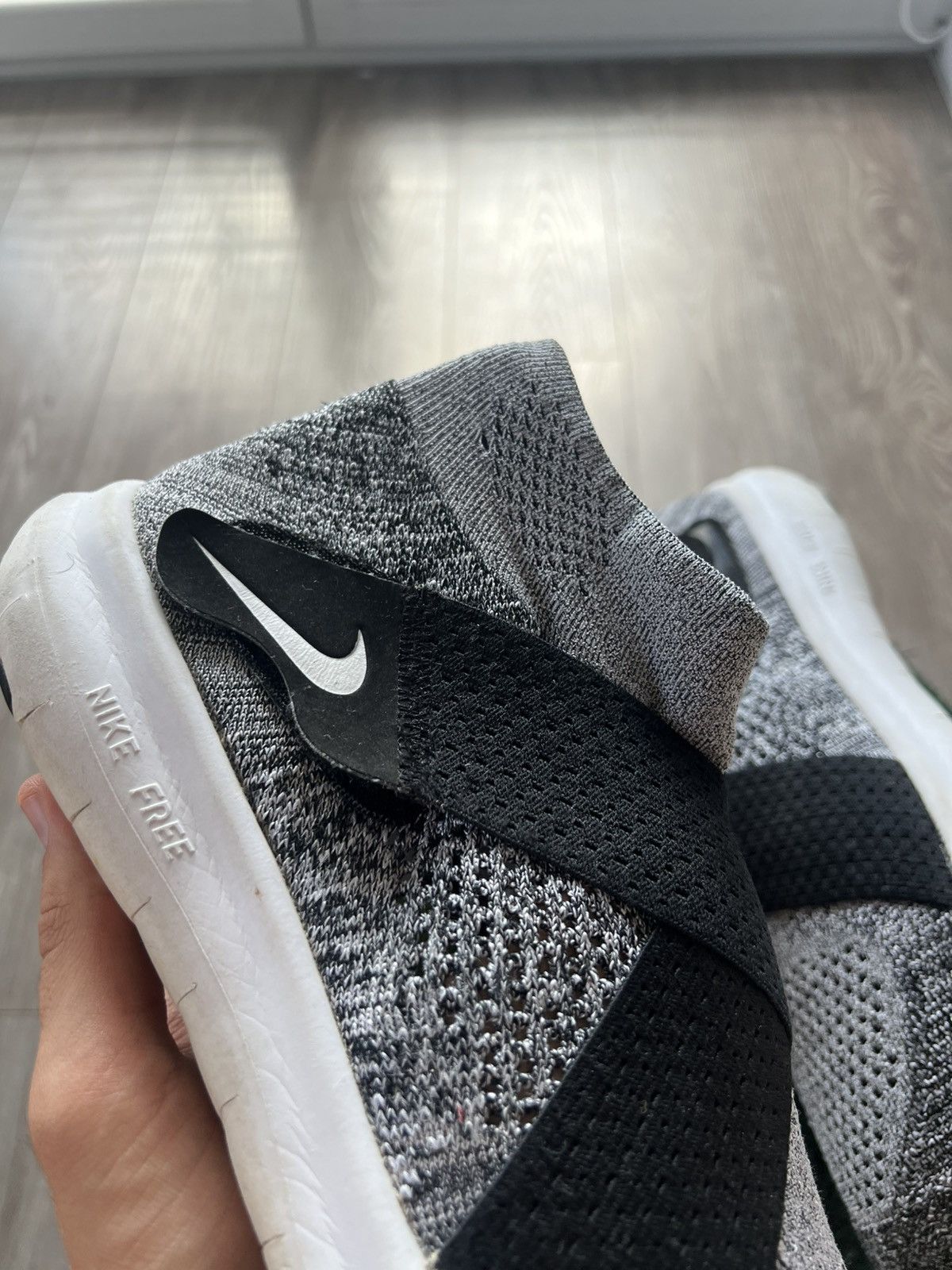 Nike Nike Free Run RN Motion 3.0 Flyknit 2 Fly Gray Sneakers Size US 11 / EU 44 - 10 Thumbnail