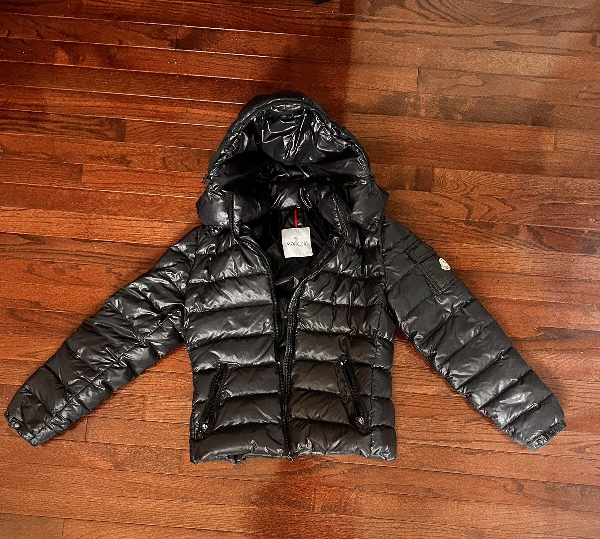 image of Women’S Small Moncler Jacket in Navy, Women's