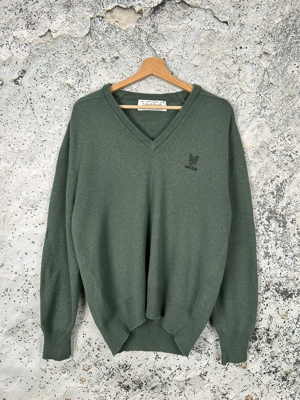 Lyle & Scott Lyle & Scott Scotland Wool Sweater Vintage 90s Size US L / EU 52-54 / 3 - 1 Thumbnail