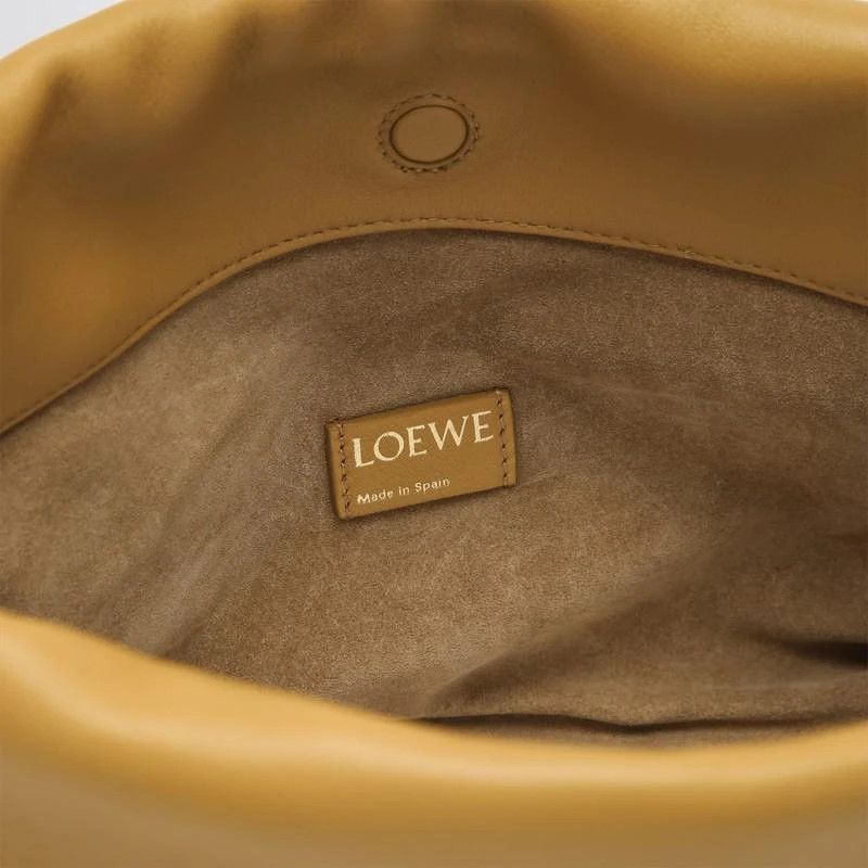 Loewe o1in1g0426 Size: OS / Flamenco Medium Bag in Sahara Size ONE SIZE - 5 Thumbnail