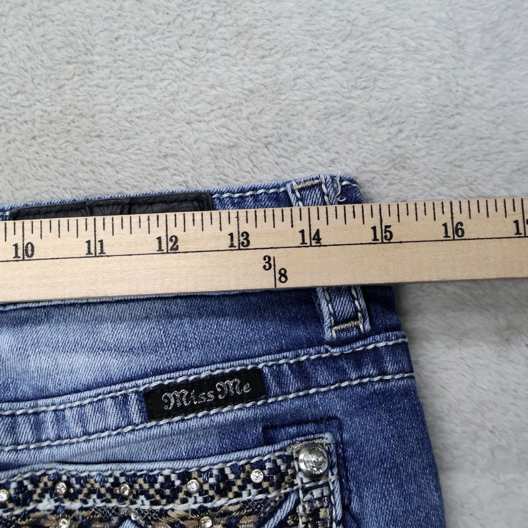 Miss Me VINTAGE? Miss Me Jeans Women 28 Medium Wash Denim Hailey Skinny Stretch Whisker Fade Size 28" / US 6 / IT 42 - 7 Thumbnail