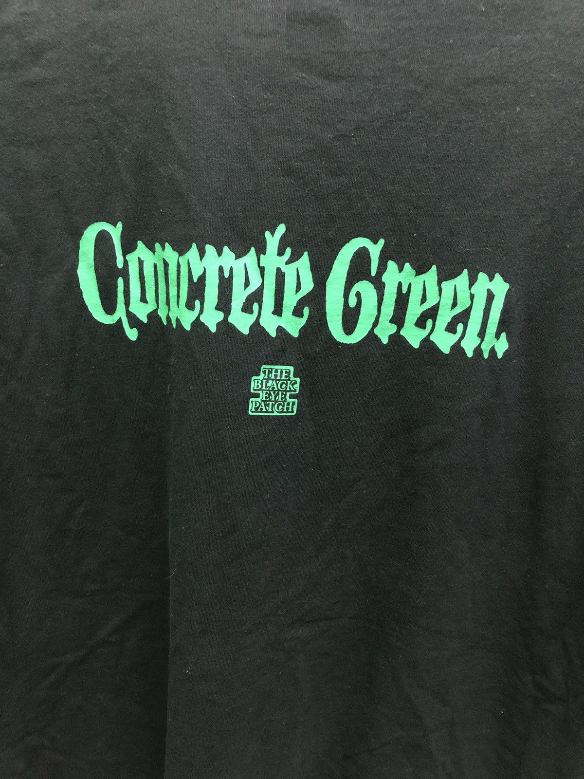 Japanese Brand Vintage Black Eye Patch Concrete Shirt Tee Size US L / EU 52-54 / 3 - 6 Thumbnail