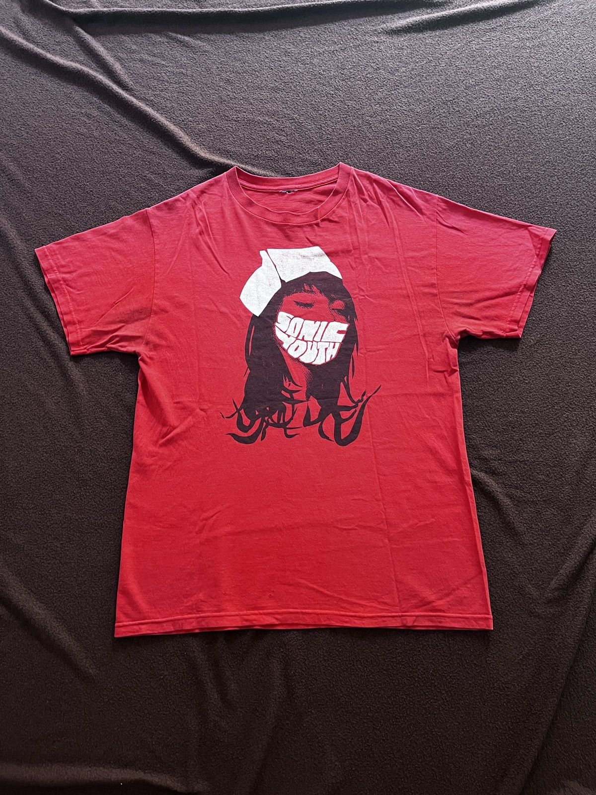 Band Tees Sonic Youth 2000s Red tee Size US M / EU 48-50 / 2 - 1 Thumbnail