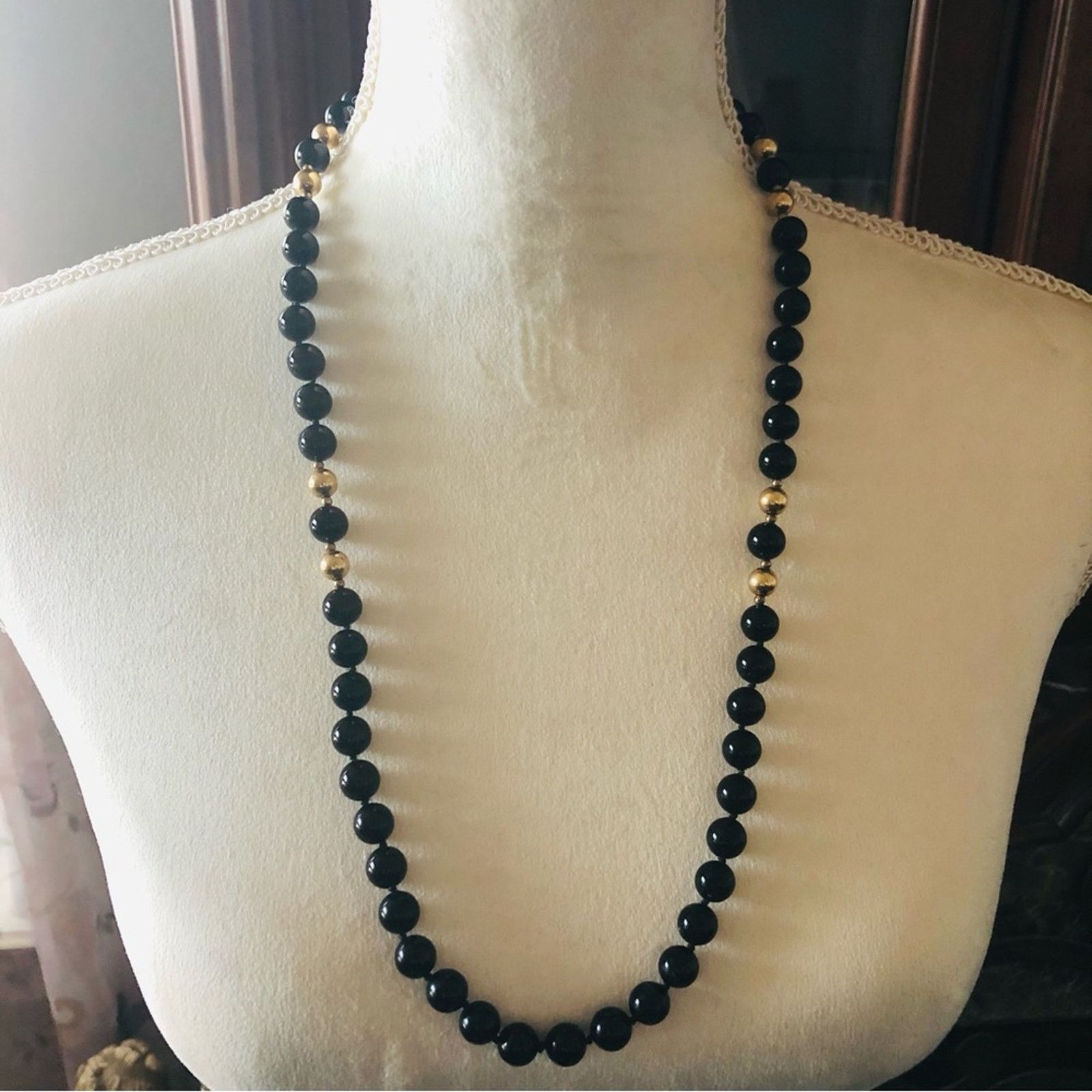 Vintage Vintage 70s-80s round black and gold glass beads necklace Size ONE SIZE - 2 Thumbnail