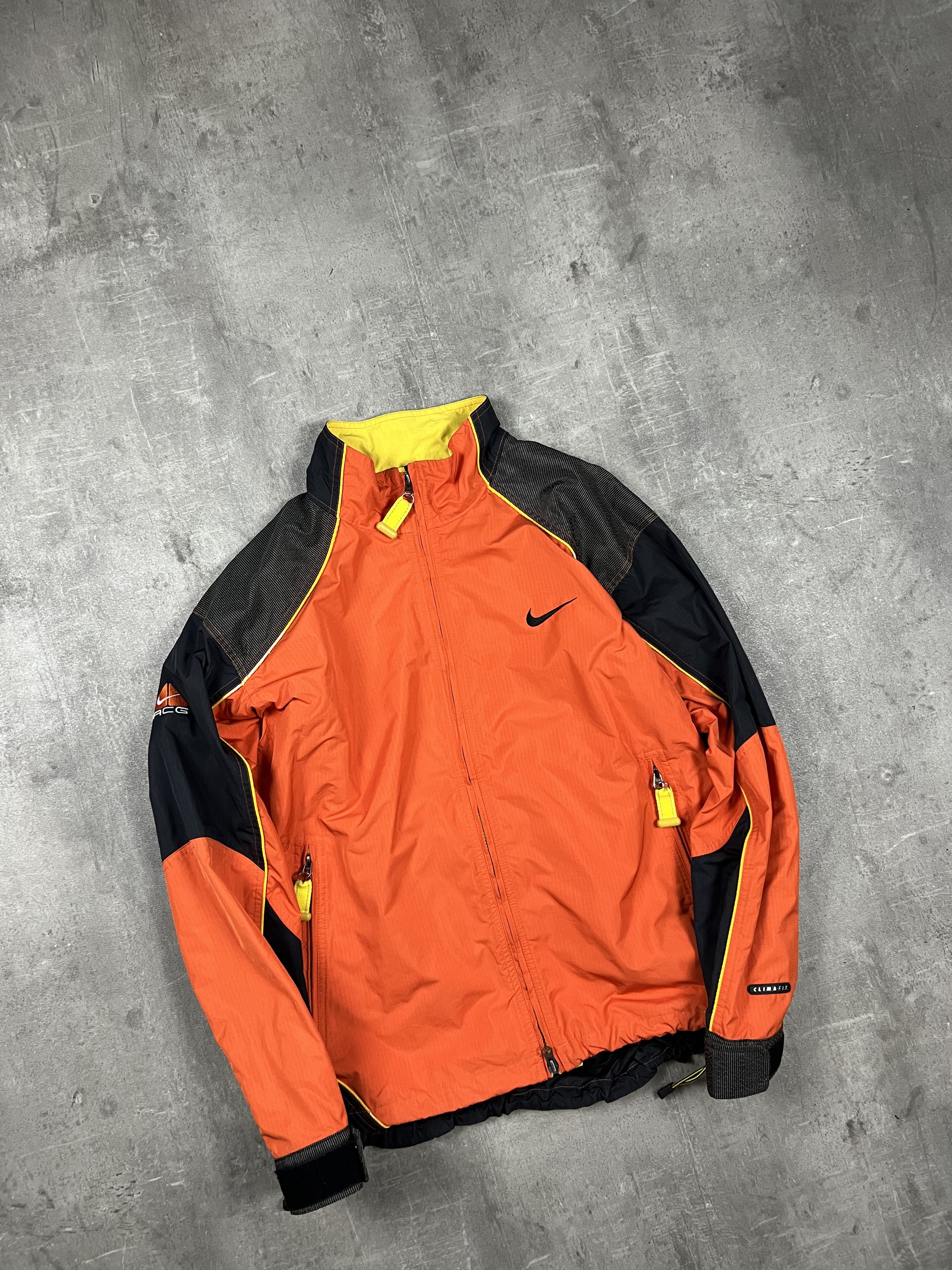 Nike ACG nike acg jacket (in bagpack) size M mens original Size US M / EU 48-50 / 2 - 1 Thumbnail