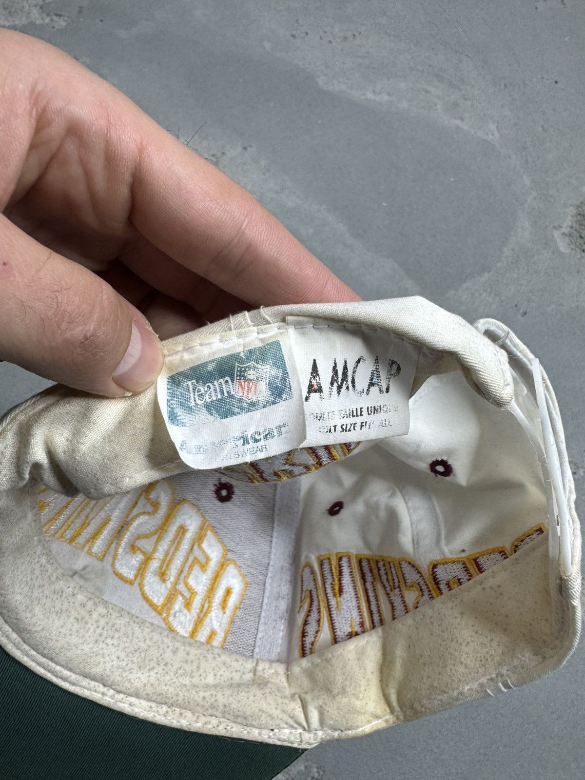 NFL Team NFL vintage Redskins cap amcap Size ONE SIZE - 4 Thumbnail