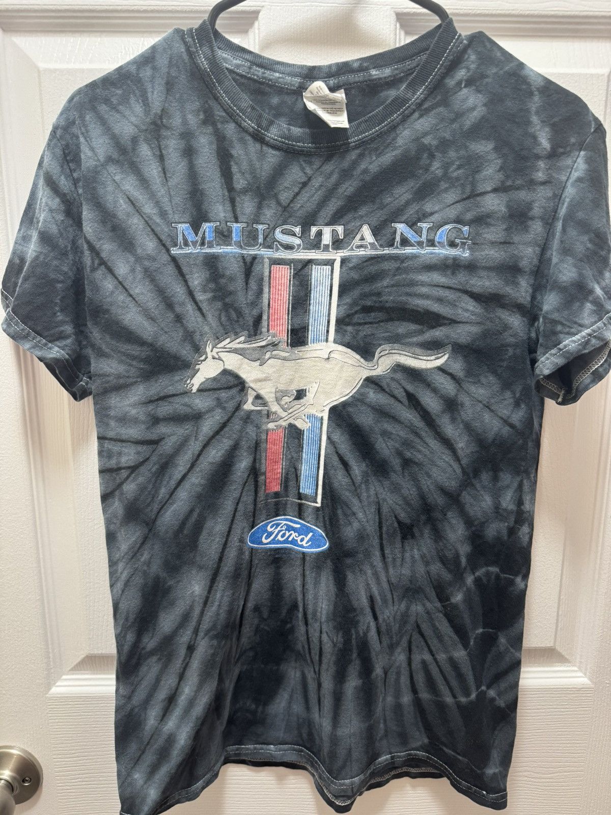 Mustang Ford Mustang Vintage Gildan Tie Dye Grey Race Car Shirt Size US S / EU 44-46 / 1 - 2 Thumbnail