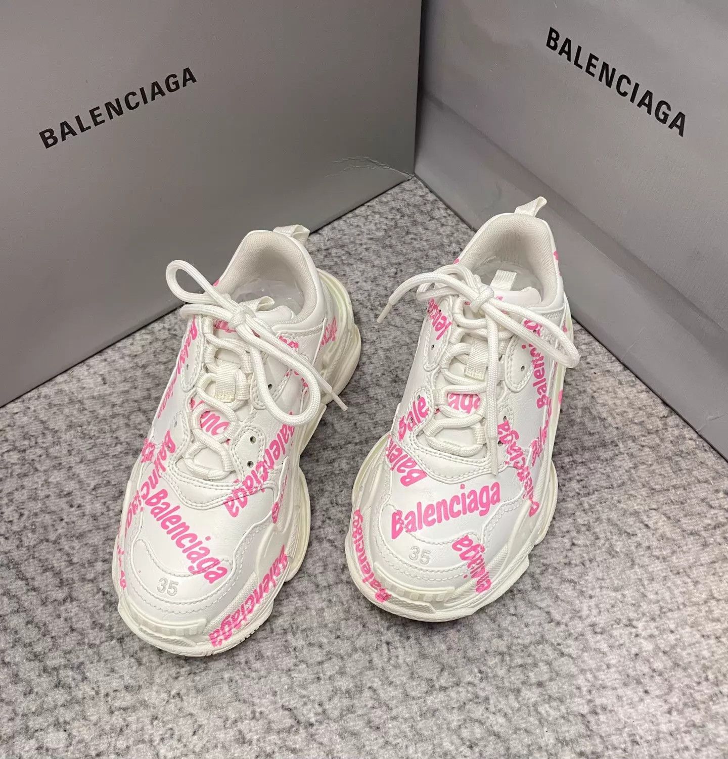 Balenciaga Balenciaga Womens Triple White-Pink 35- Sweet Cool Size US 4.5 / IT 34.5 - 2 Thumbnail