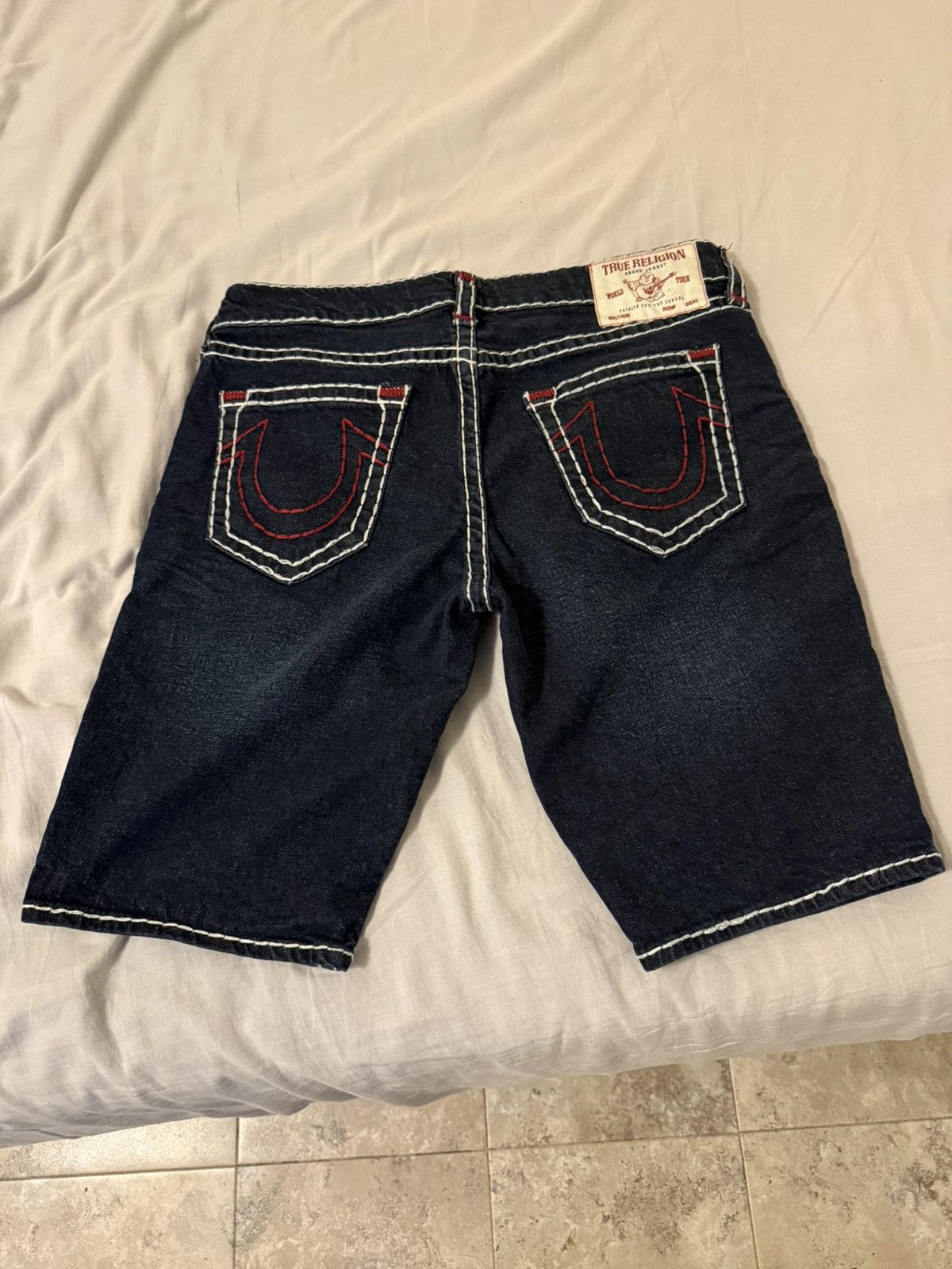 True Religion True Religion Shorts size 36 Size US 36 / EU 52 - 2 Thumbnail