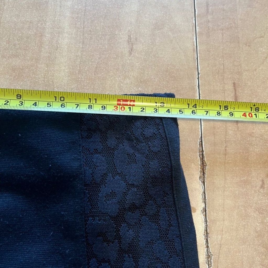 Forever 21 Forever 21 Black Lace Pencil Skirt Size 27" / US 4 / IT 40 - 10 Thumbnail