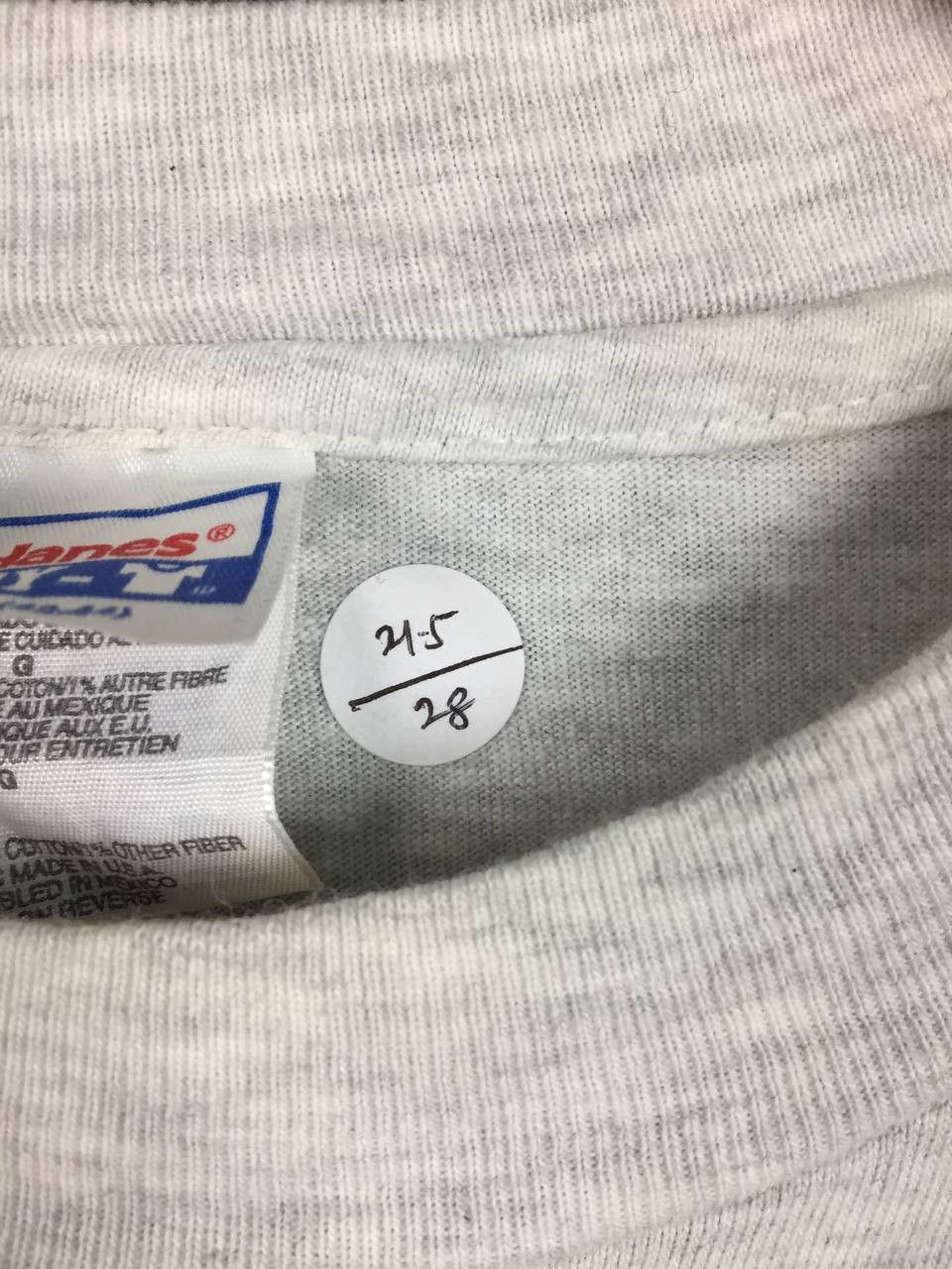 Hanes Vtg 90s Hanes Beefy T Classic Plain Blank Tee Size L Size US L / EU 52-54 / 3 - 11 Thumbnail