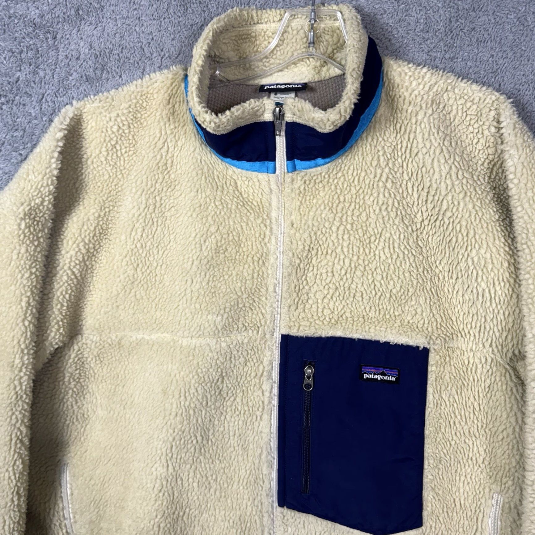 Patagonia Patagonia Jacket Mens 2XL Retro-X Full Zip Fleece Beige Solid Stand-Up Collar Jacket Style Regular Size US XXL / EU 58 / 5 - 4 Thumbnail