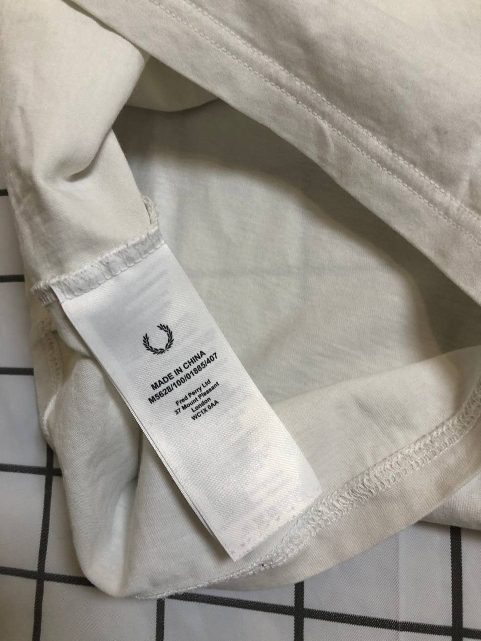Fred Perry Fred Perry Men's Textured Regular Fit T-Shirt Size US XL / EU 56 / 4 - 3 Thumbnail