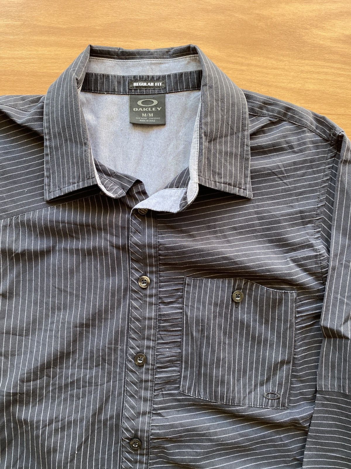 Oakley Oakley Pinstripe Patchwork Assymetric Button Up Shirt Size US M / EU 48-50 / 2 - 2 Thumbnail