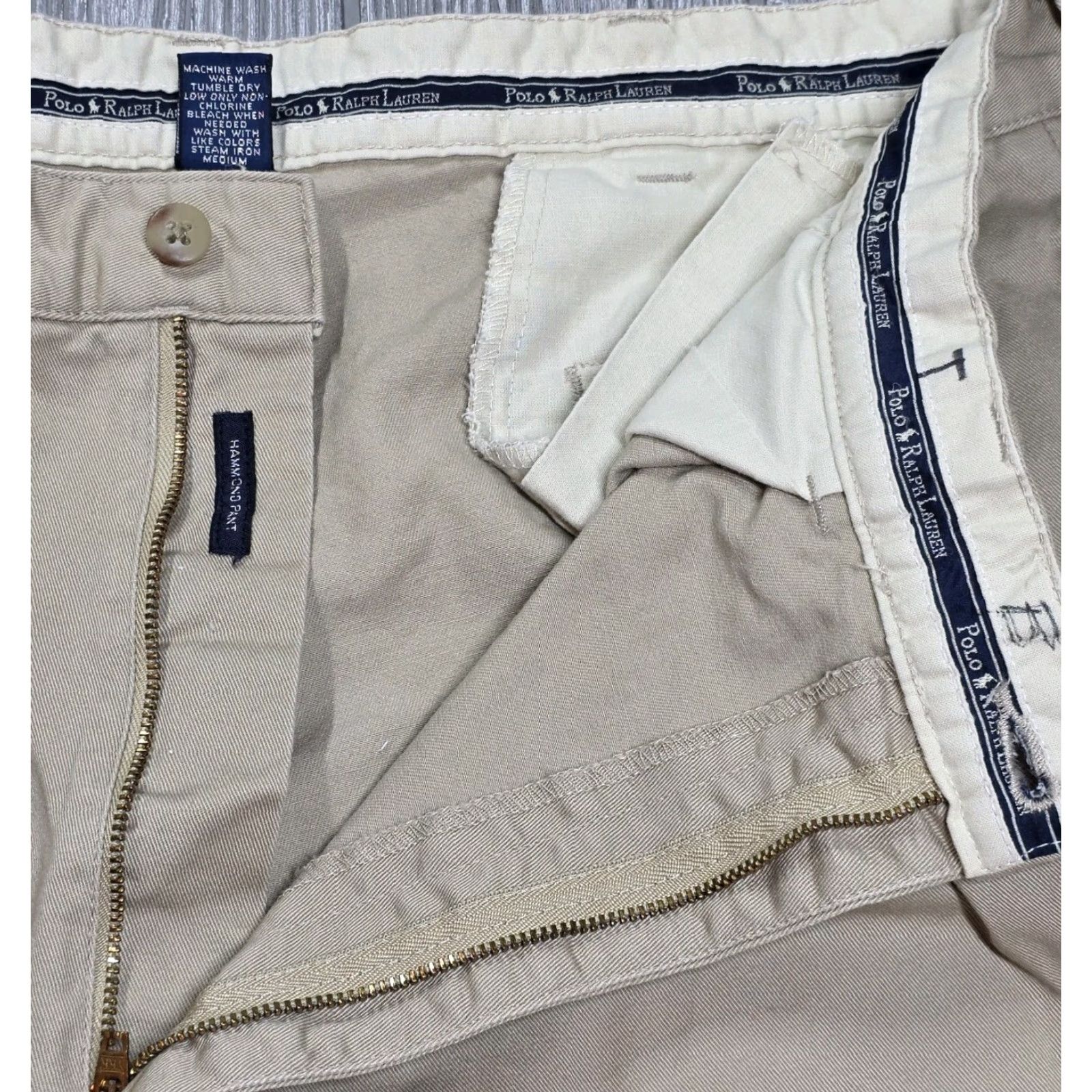 Polo Ralph Lauren VINTAGE Polo Ralph Lauren Mens Pleated Beige Hammond Chino 38x34 actual 36x31 Polo Ralph Lauren Andrew Chino Pant 90s Grunge Preppy Officer Men's Size US M / EU 48-50 / 2 - 6 Thumbnail
