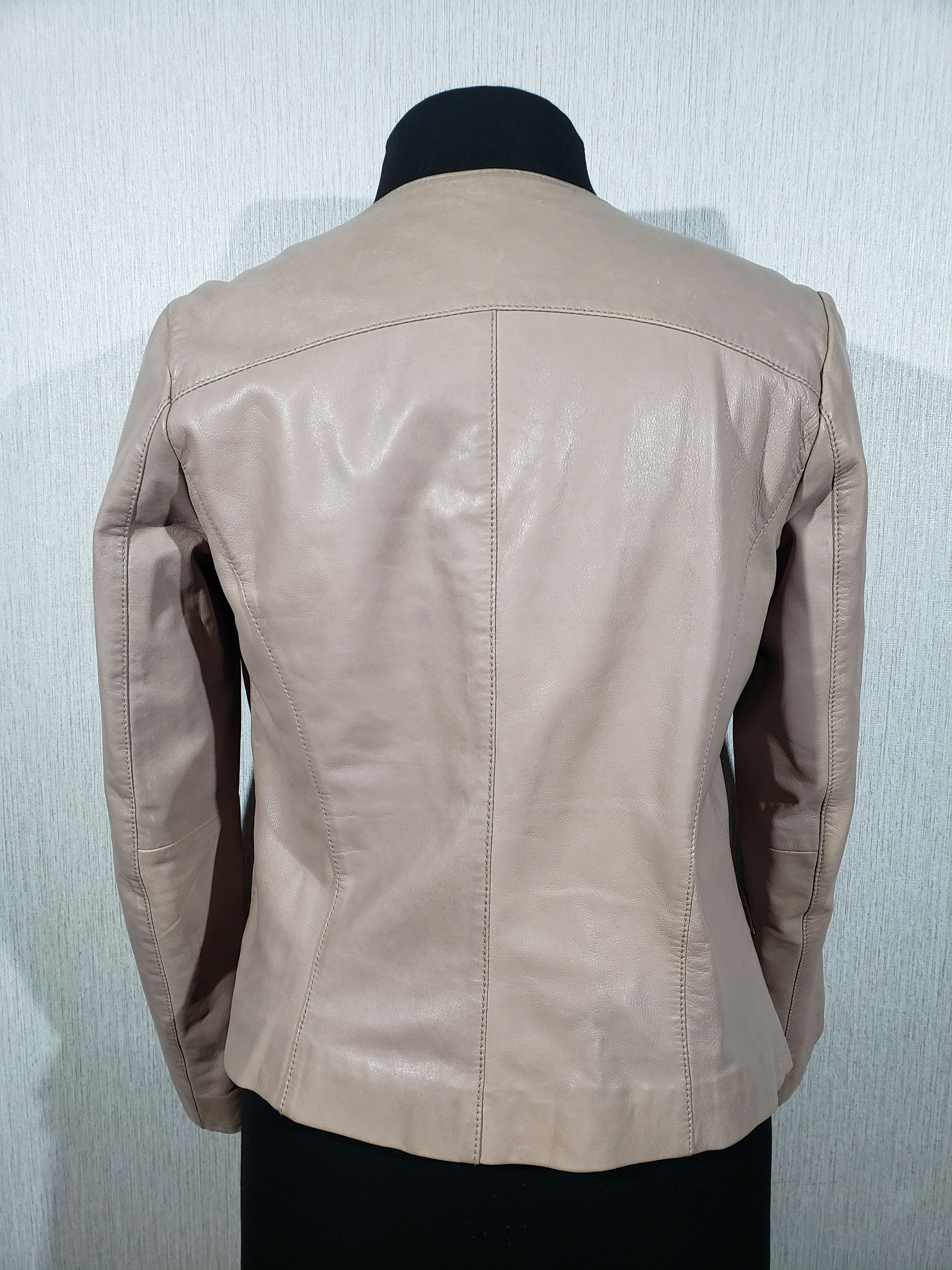 Other Stylish women's leather jacket with a metal zipper. Size M / US 6-8 / IT 42-44 - 4 Thumbnail