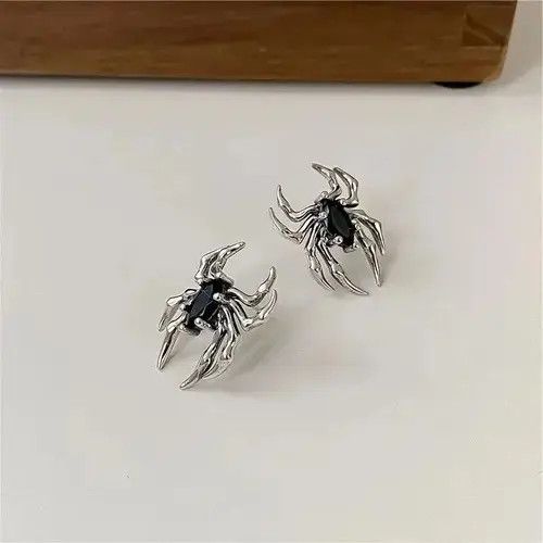Designer Black Spider Stud Earrings Size ONE SIZE - 4 Thumbnail