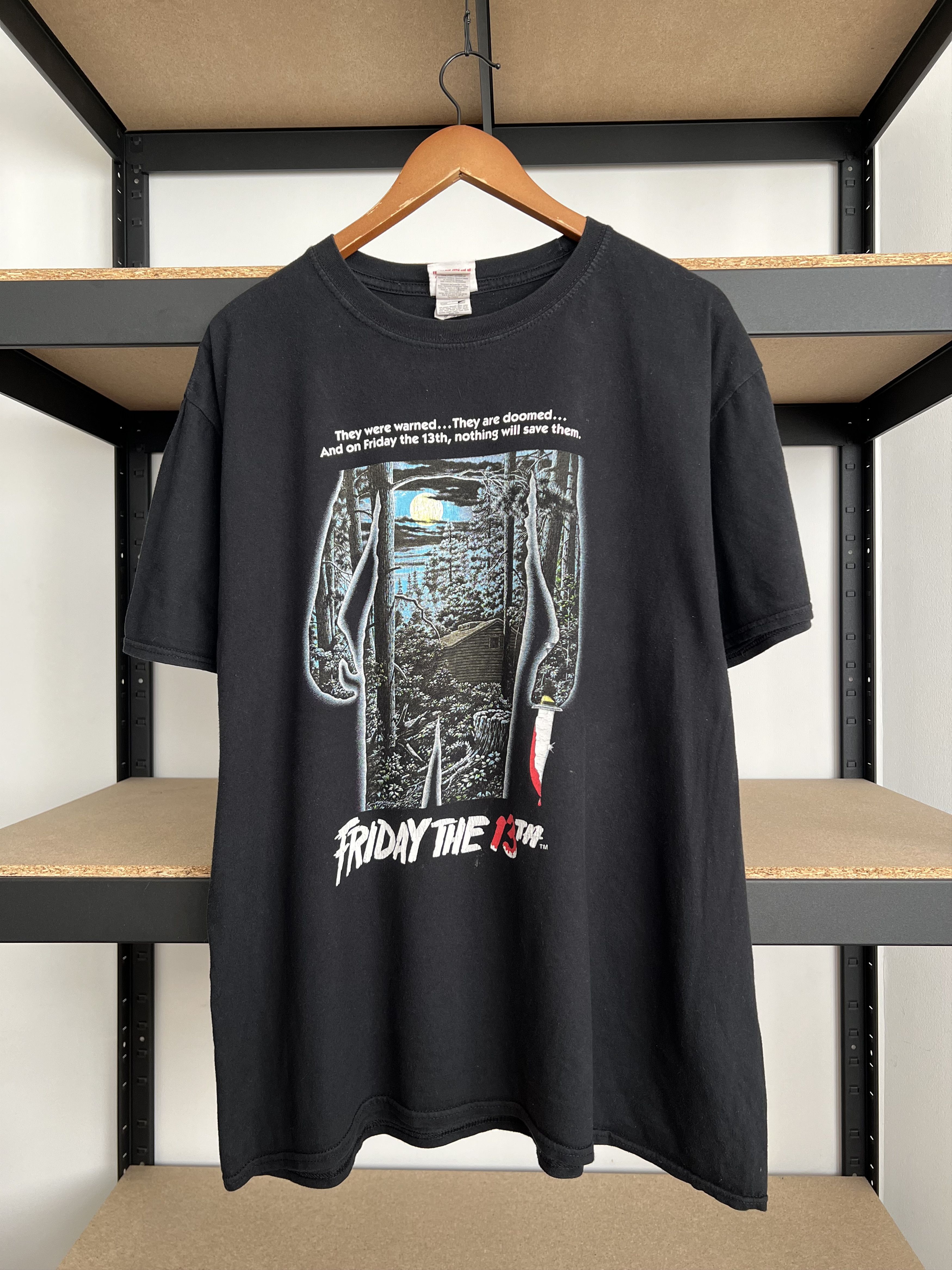Expert Horror Vintage 2019 Friday the 13th Horror Movie Black T-shirt Size US XL / EU 56 / 4 - 1 Thumbnail