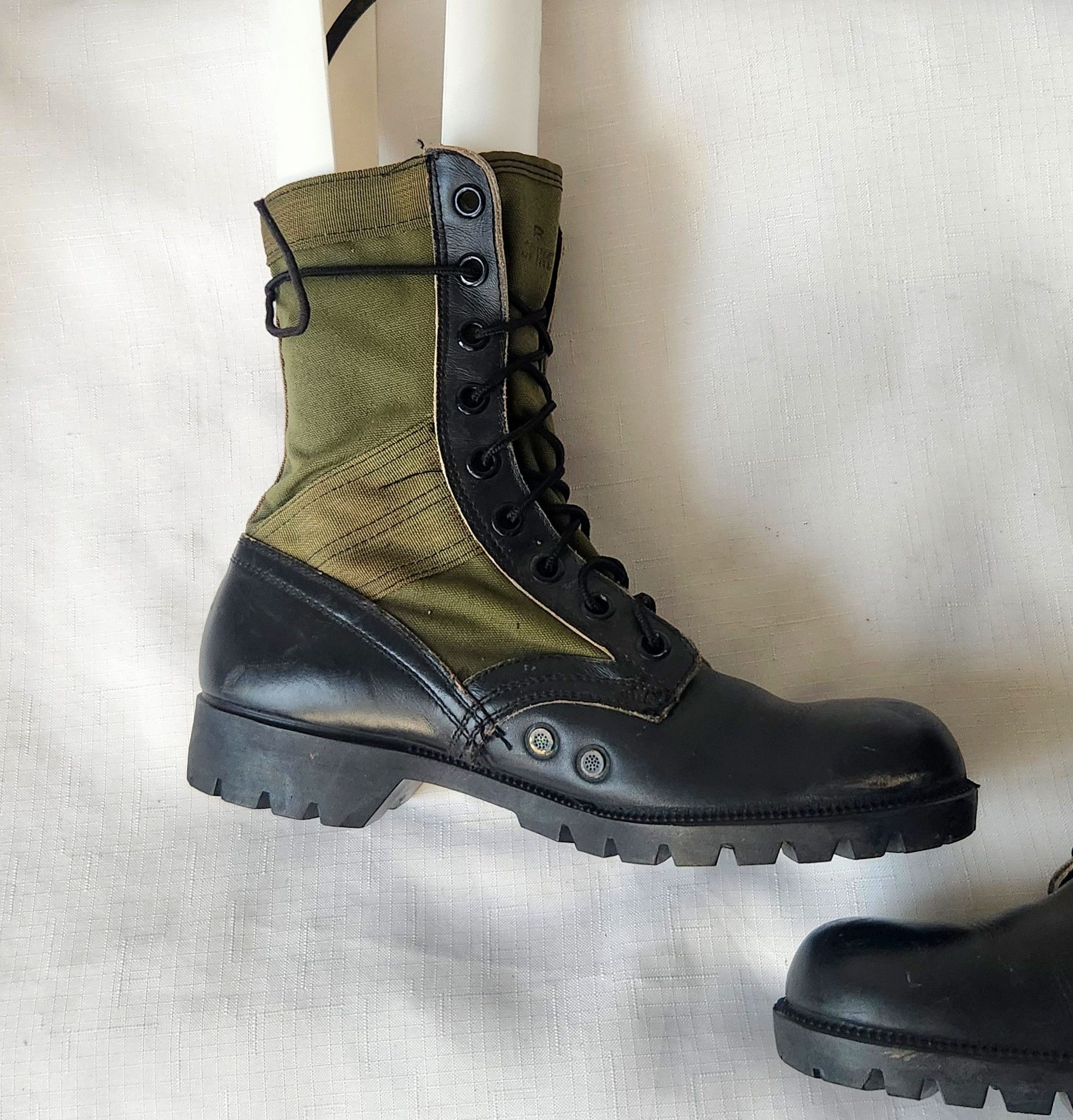Vintage Vintage 1960s Vietnam Era Combat Jungle Boots SZ 8 N Tropica Size US 8 / EU 41 - 10 Thumbnail