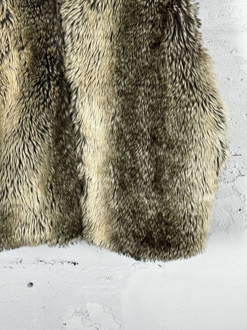 Japanese Brand Vintage Faux Fur Avant Garde Short Vest Y2K Size M / US 6-8 / IT 42-44 - 4 Thumbnail