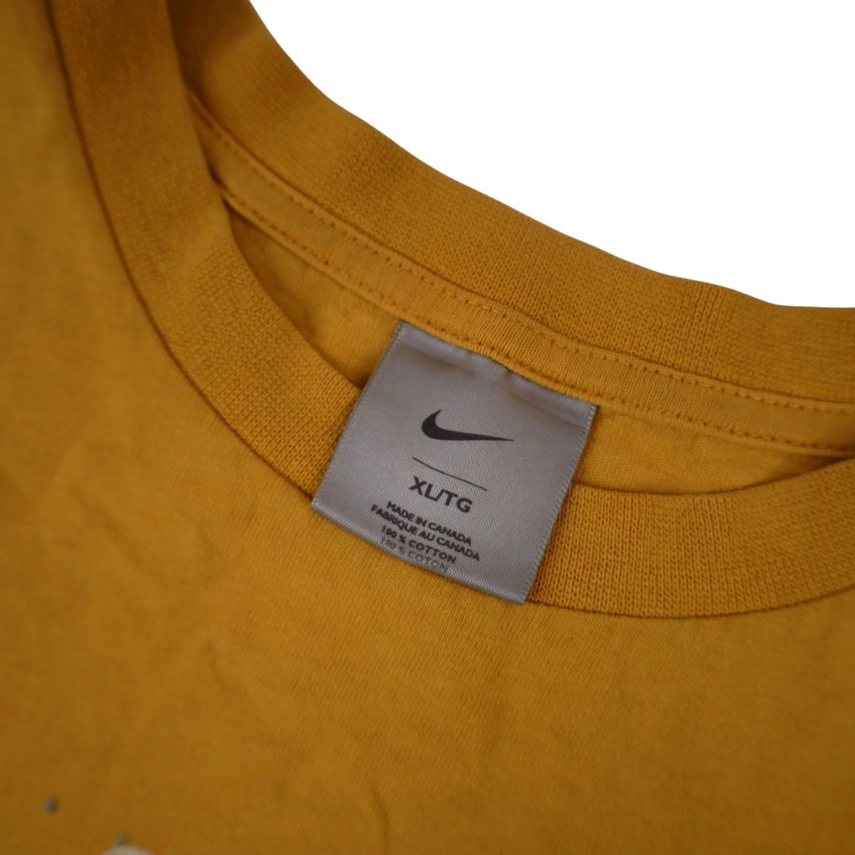 Nike VINTAGE Nike Mens XL T Shirt Yellow 3D Graphic Spellout Shirt Mens XL Yellow Nike Shirt 90s Size US XL / EU 56 / 4 - 6 Thumbnail