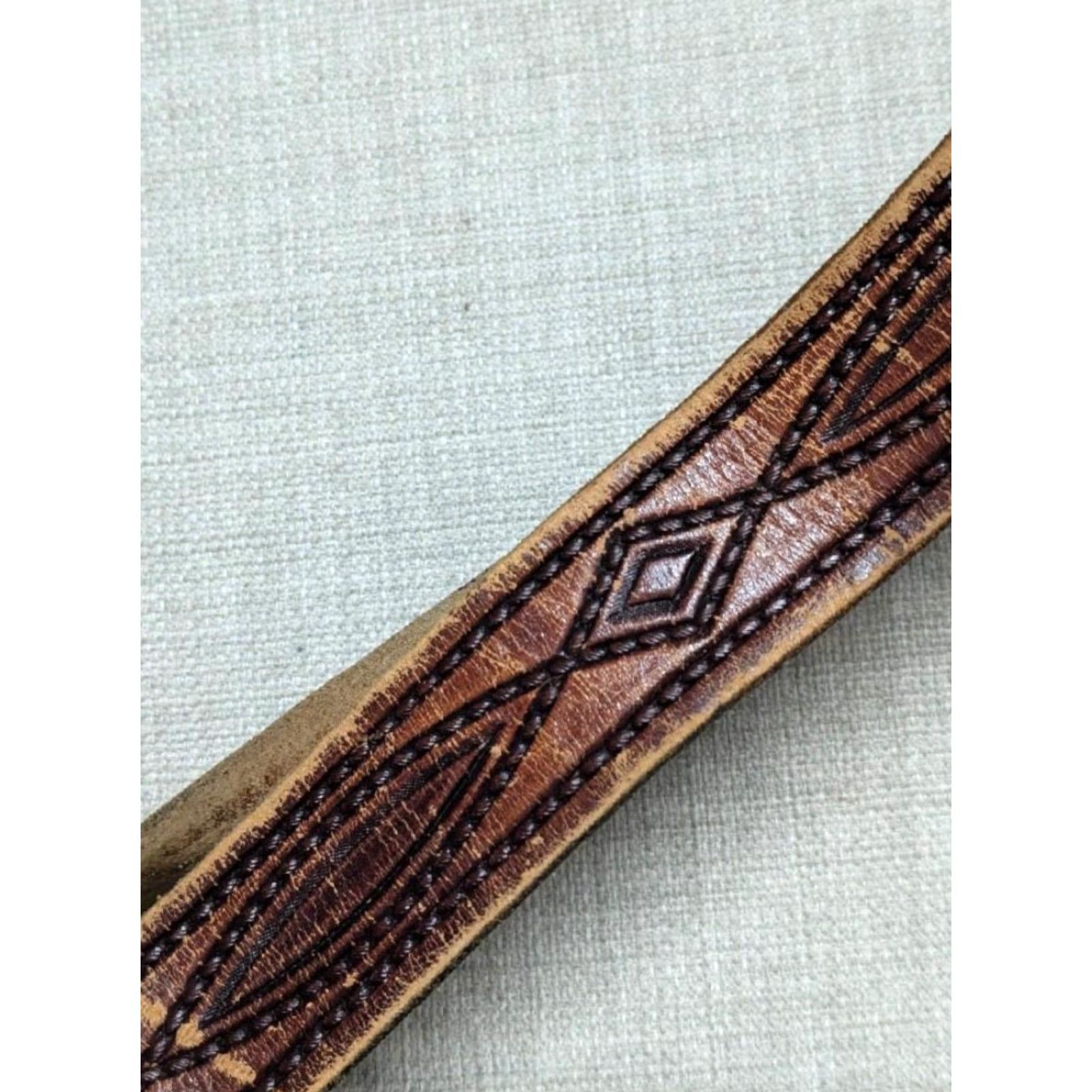 Vintage VINTAGE handcrafted USA made TOOLED belt 38 Brown leather Western belt Mens Regular 1-3/8" width Cowhide Patina Western Belt 1980s/90s Size 38 - 7 Thumbnail