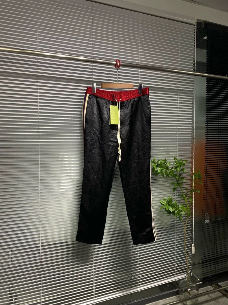 Gucci Gucci Casual trousers 2502-Nextarrow Size US 30 / EU 46 - 1 Thumbnail