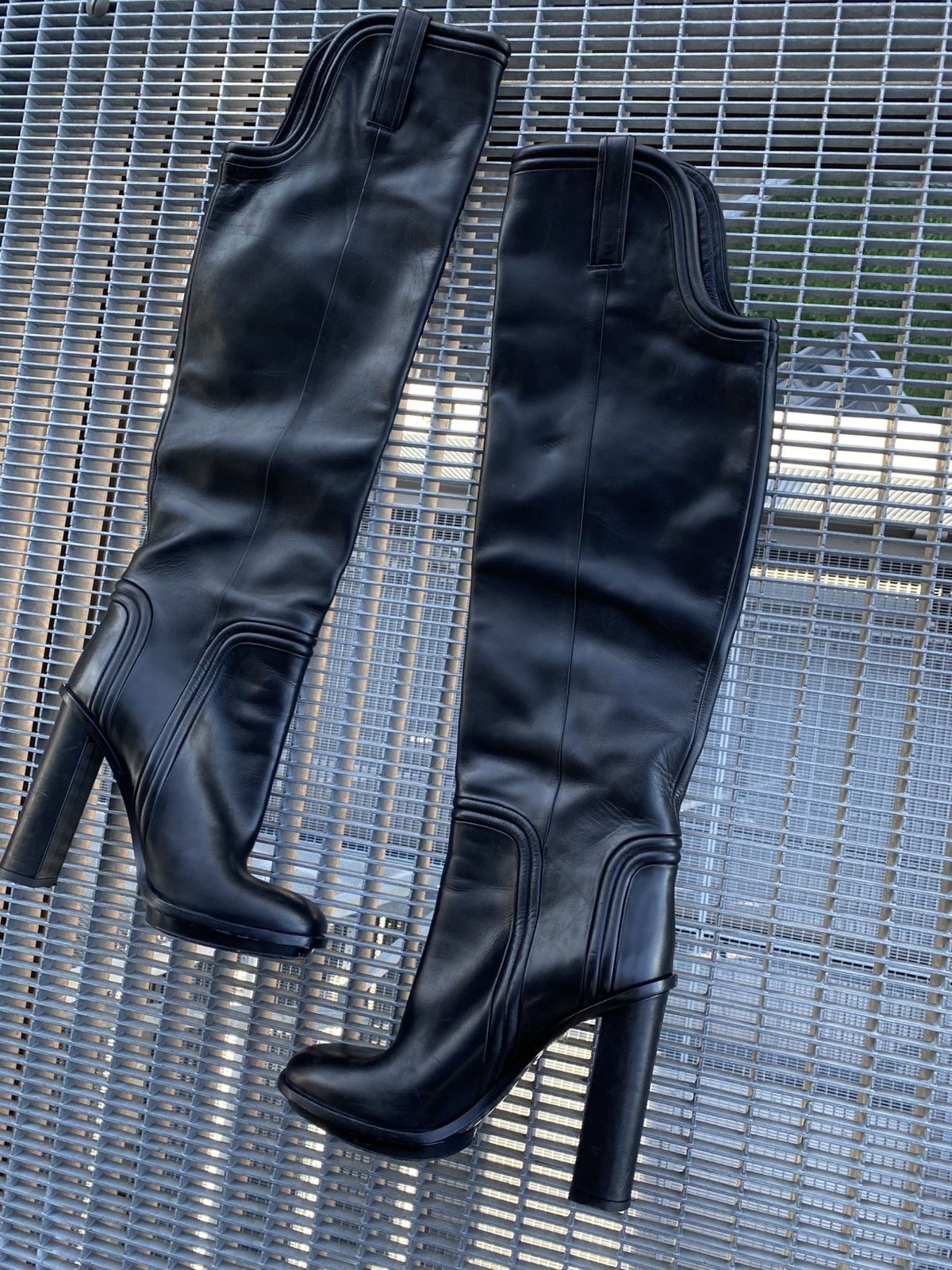 Gucci Gucci Calfskin Leather Boots Heels Knee High Size US 9 / IT 39 - 2 Thumbnail