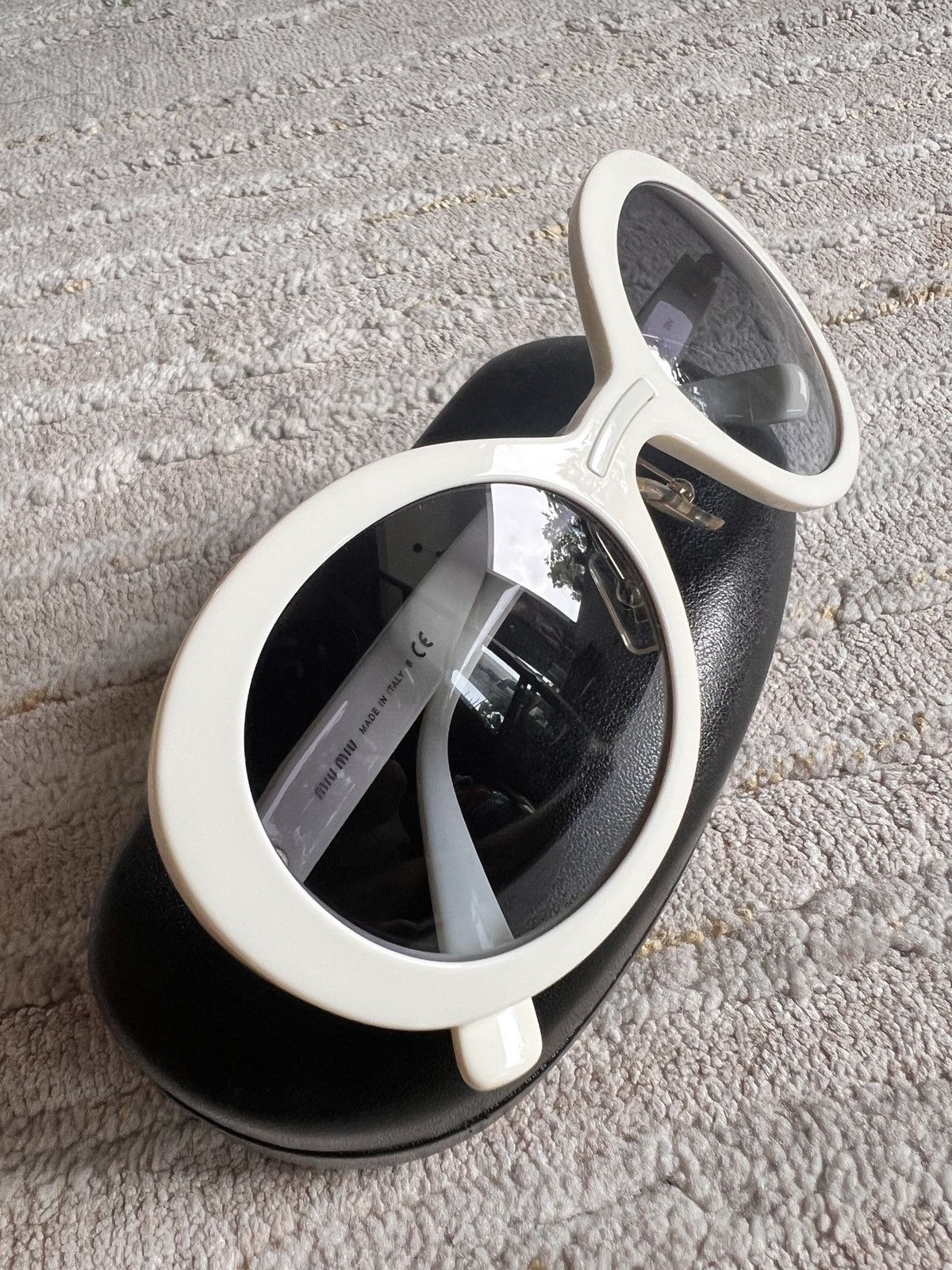 Miu Miu Miu Miu Two Tone Lens Sunglasses Size ONE SIZE - 13 Thumbnail