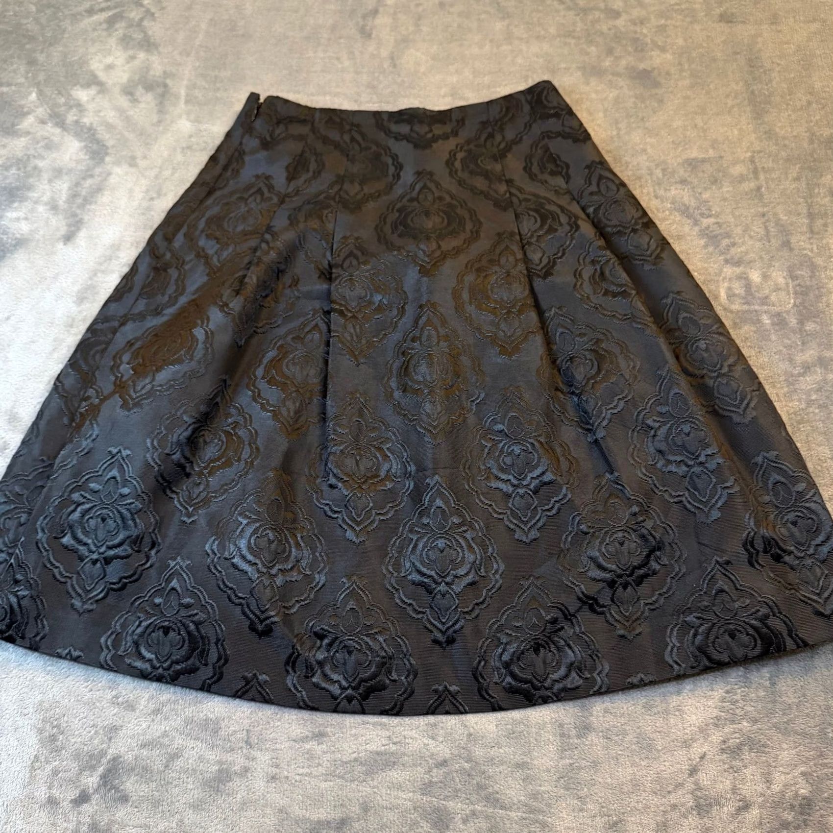 Talbots Talbots Damask Jacquard A-Line Skirt Womens Size 2 Black Pleated Brocade Size 26" / US 2 / IT 38 - 3 Thumbnail