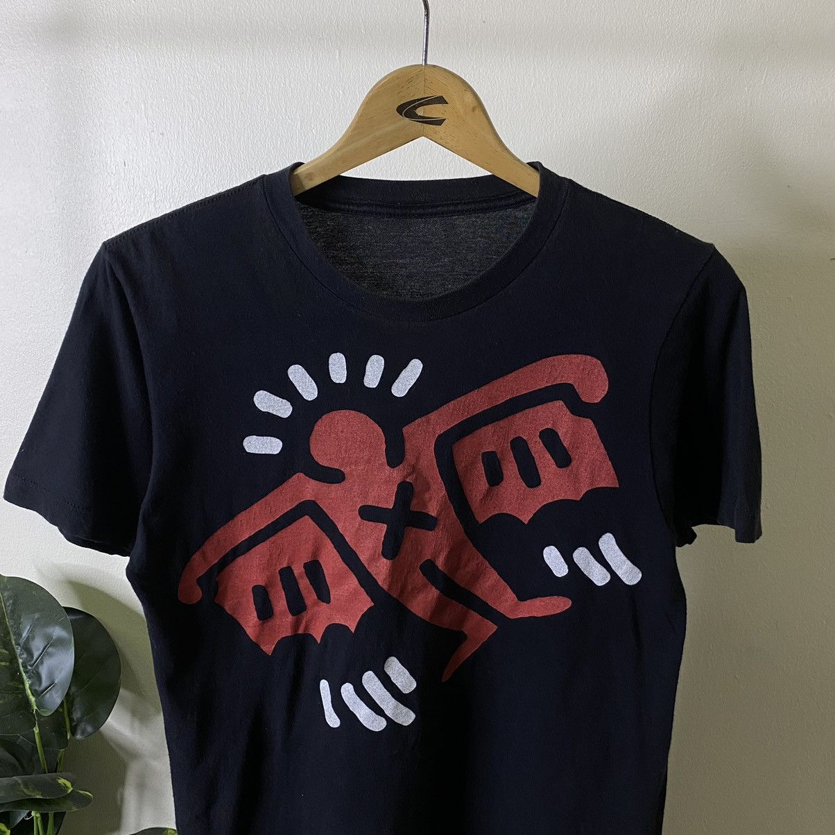 Keith Haring Vintage Y2K Keith Haring Artwork Tee Size US S / EU 44-46 / 1 - 2 Thumbnail