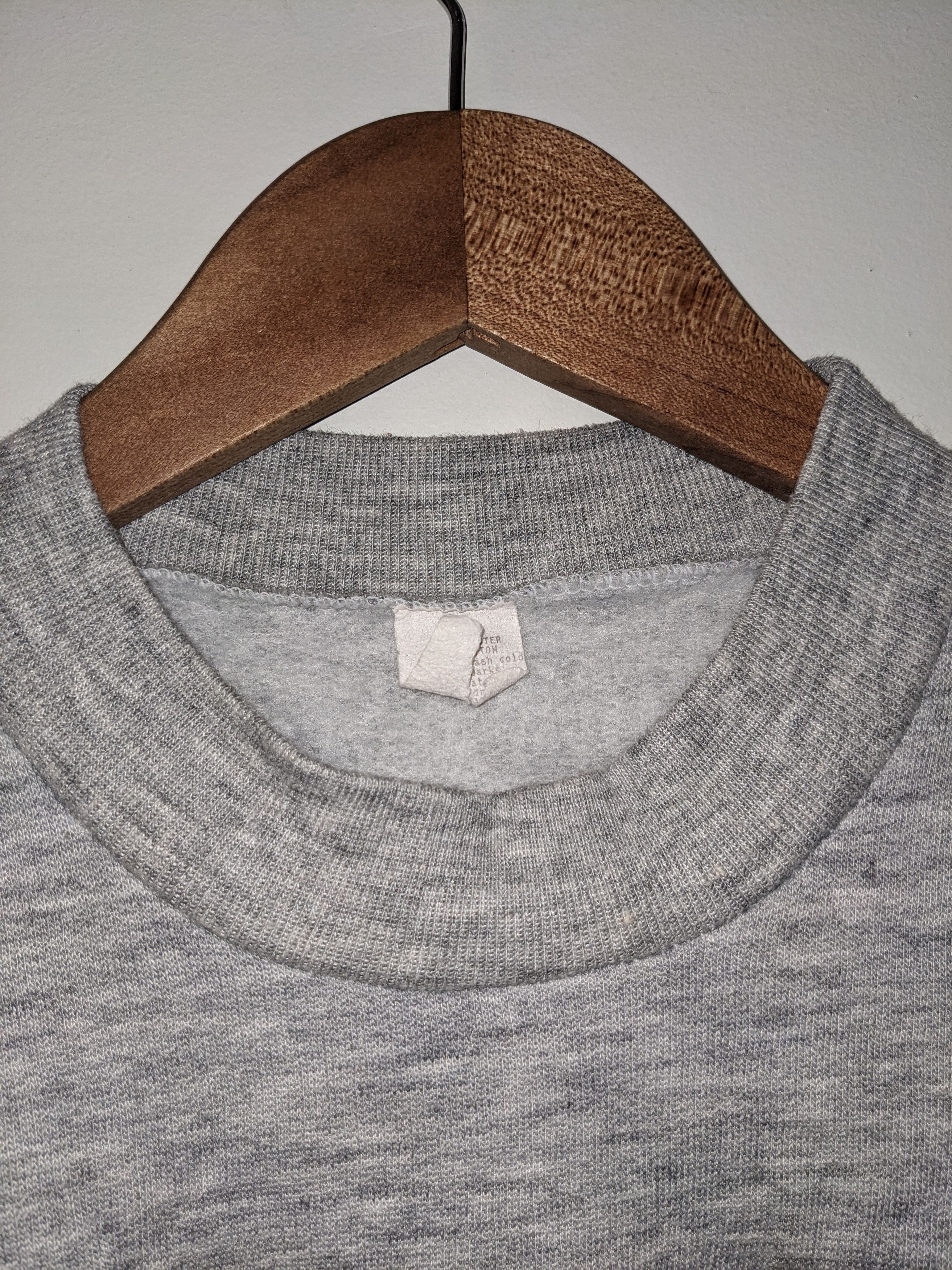 Holiday Brand × Vintage Vintage 80s Merry Christmas Womans Light Weight Sweatshirt Size M / US 6-8 / IT 42-44 - 4 Thumbnail