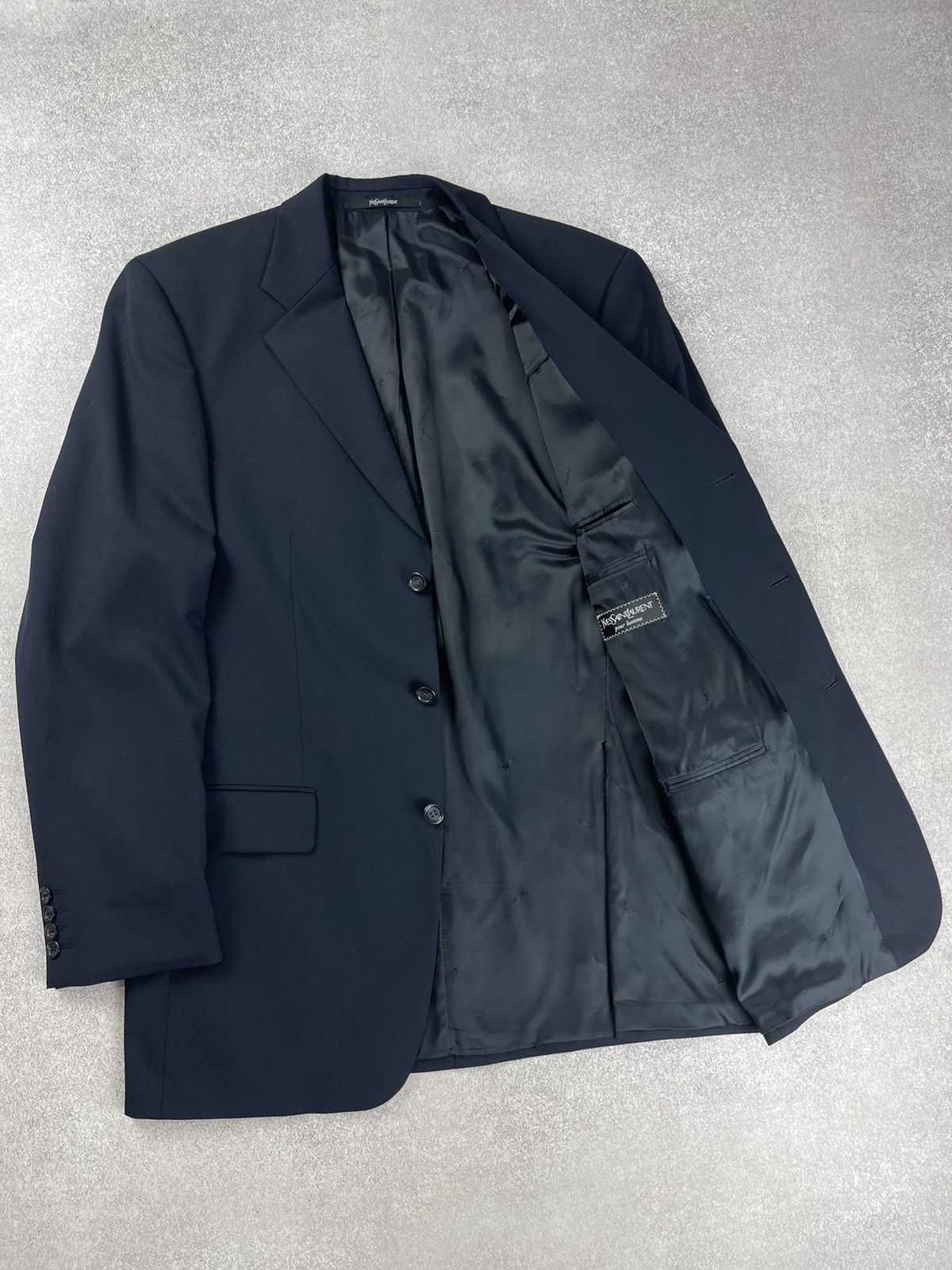 Yves Saint Laurent Vintage Yves Saint Laurent Wool Blazer Jacket Size 102 Size US XL / EU 56 / 4 - 1 Thumbnail