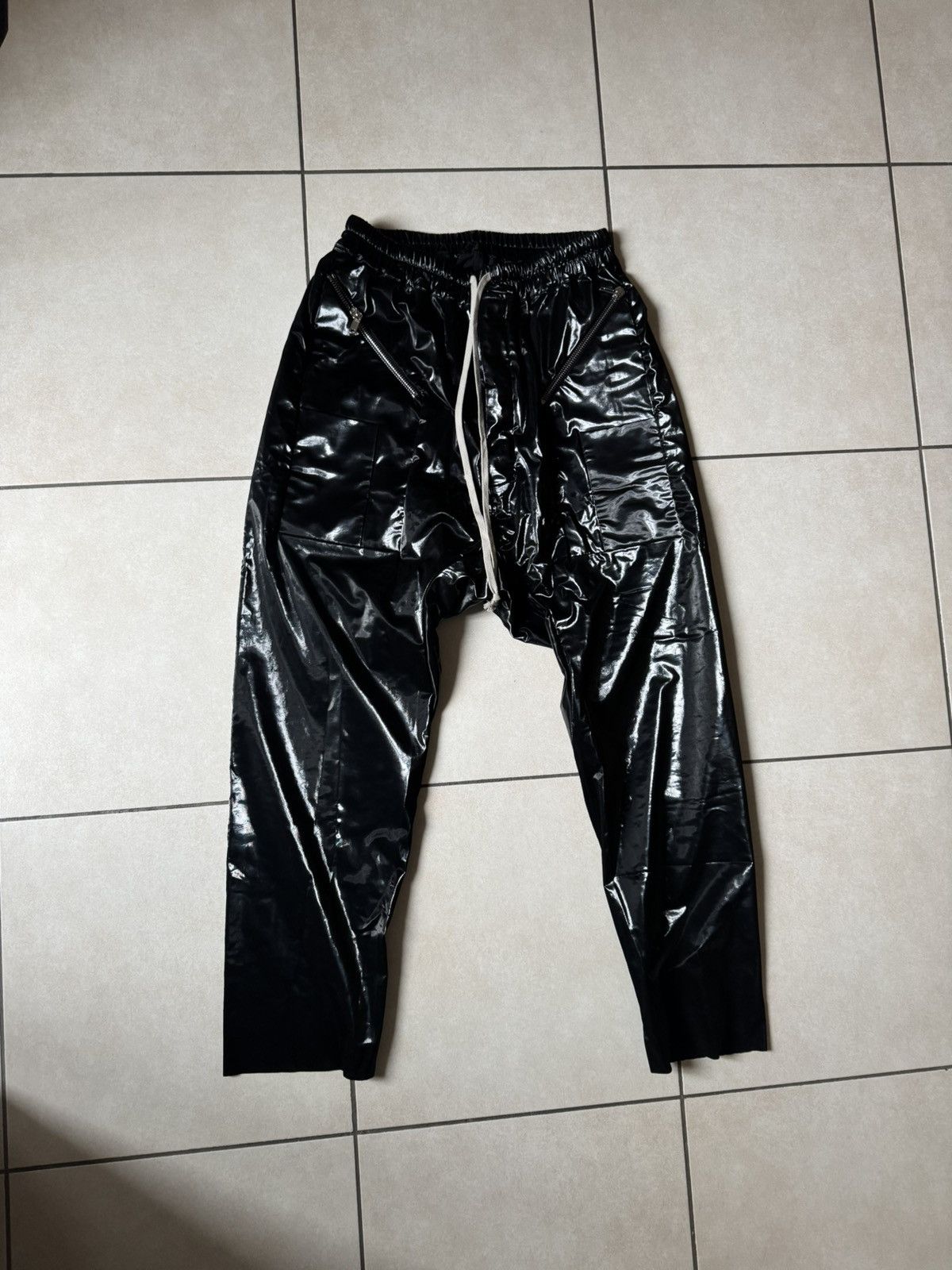 Rick Owens Rick Owens black glossy pants Size US 32 / EU 48 - 1 Thumbnail