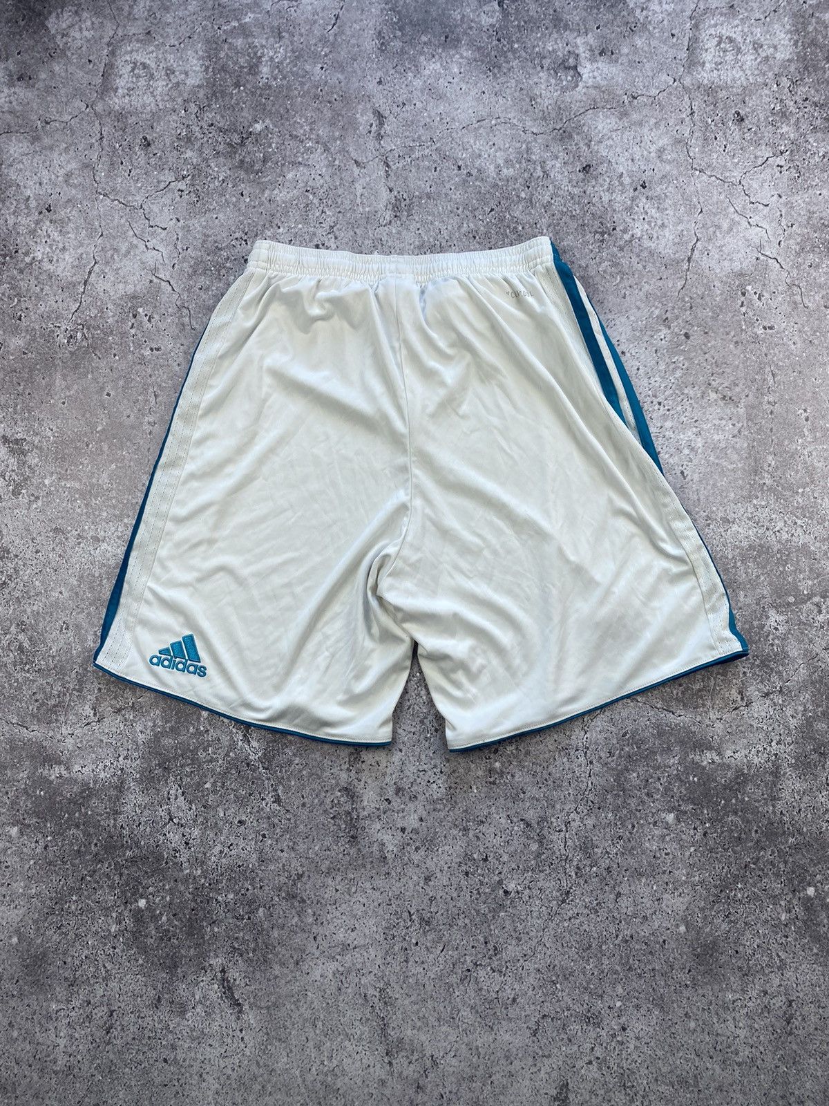 Adidas × Vintage Vintage Adidas Real Madrid Football shorts Size US 32 / EU 48 - 4 Thumbnail