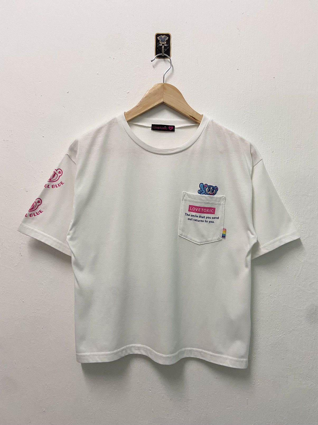 Love Toxic x Angel Blue Cropped T-Shirt